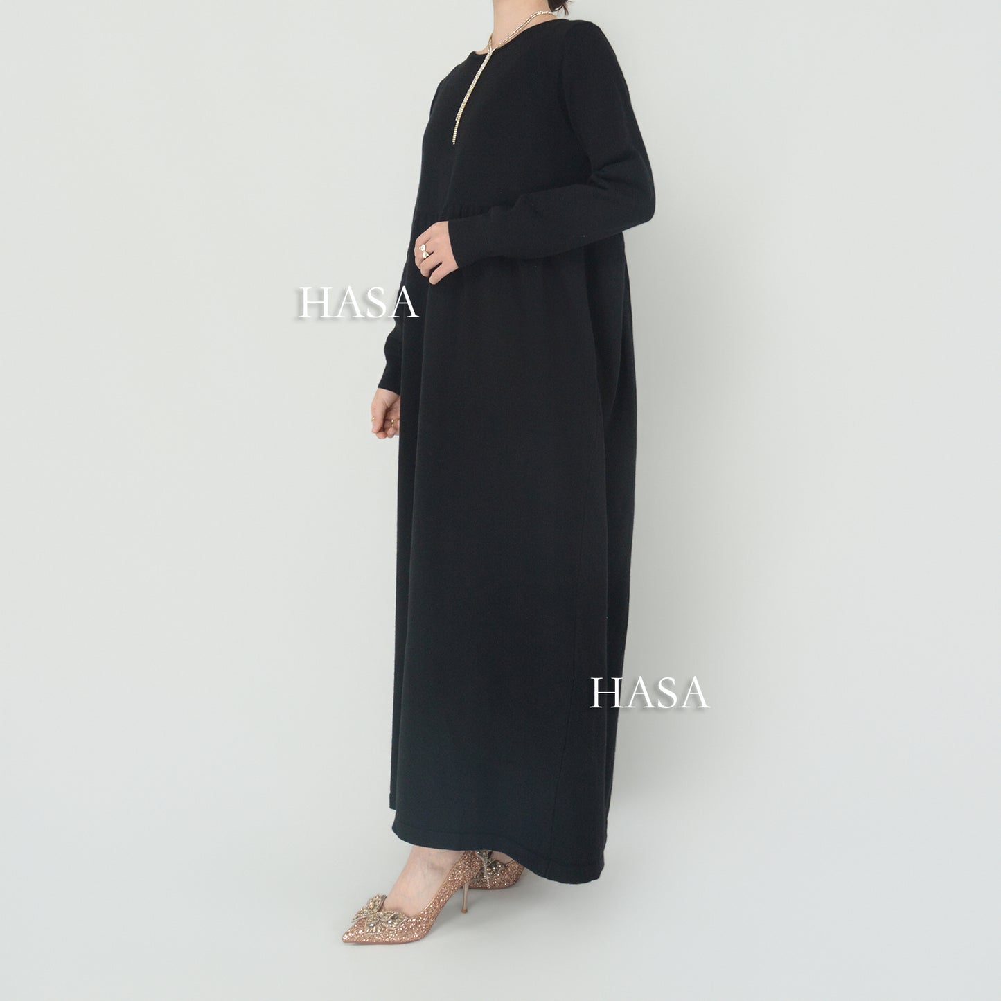 HS0116 Solid colour knitted long dress in Loose fitting waist