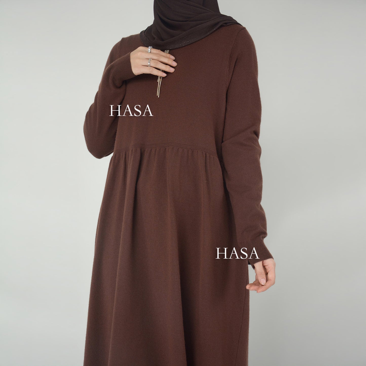 HS0116 Solid colour knitted long dress in Loose fitting waist