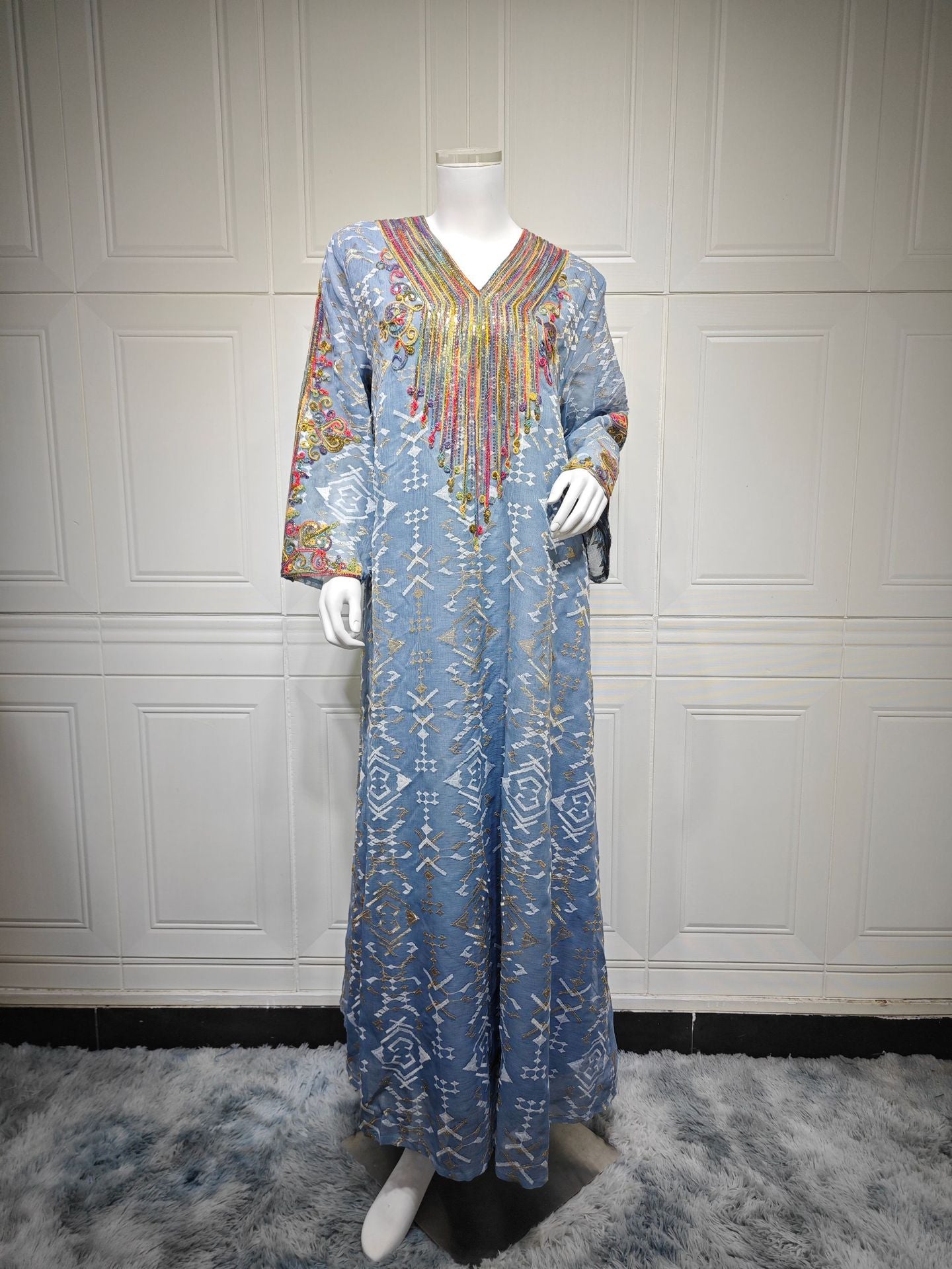 HS6658 Appliqué Patchwork Robe Dress: Lightweight Mesh Combined with Delicate Patterns