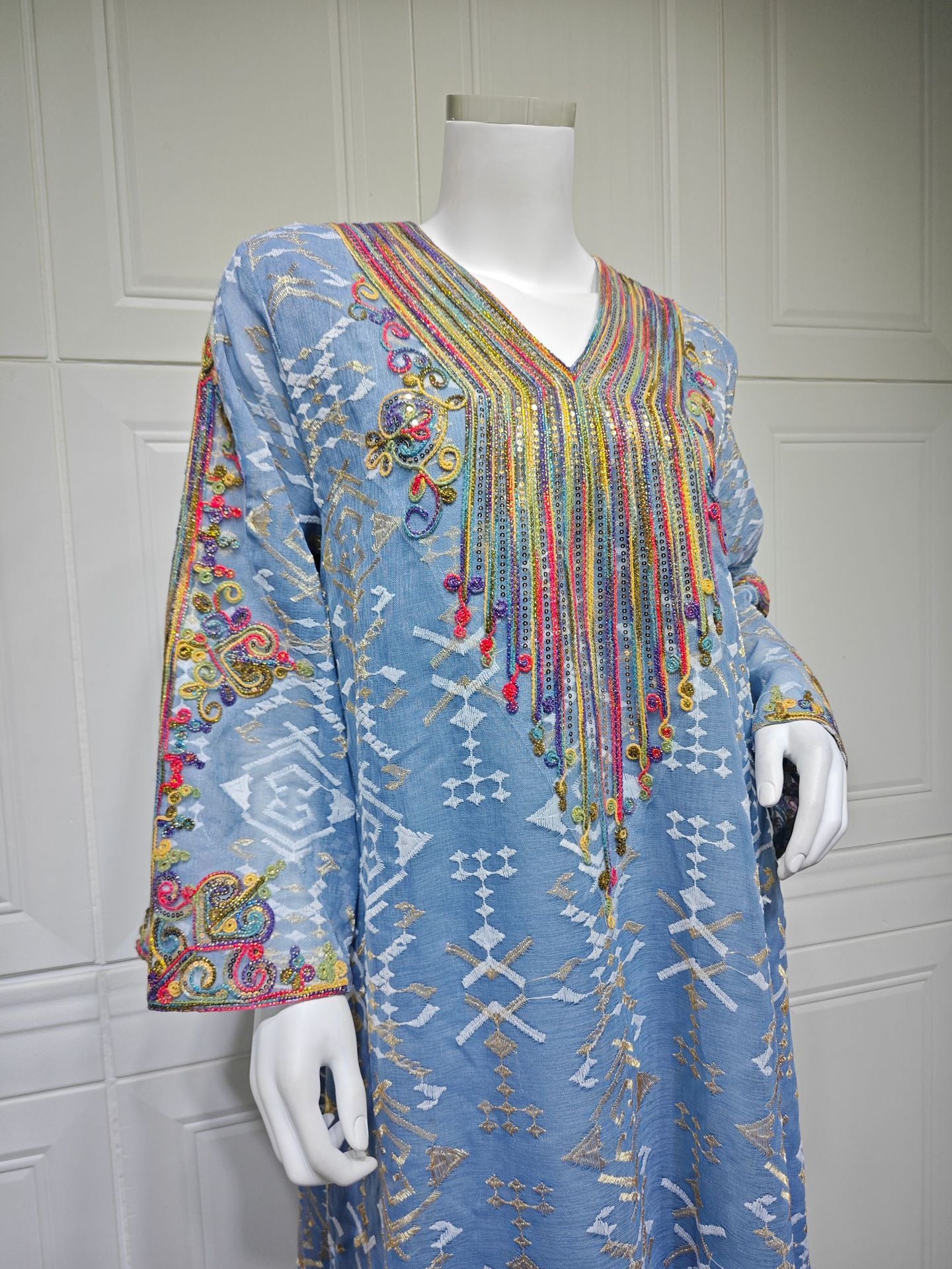 HS6658 Appliqué Patchwork Robe Dress: Lightweight Mesh Combined with Delicate Patterns