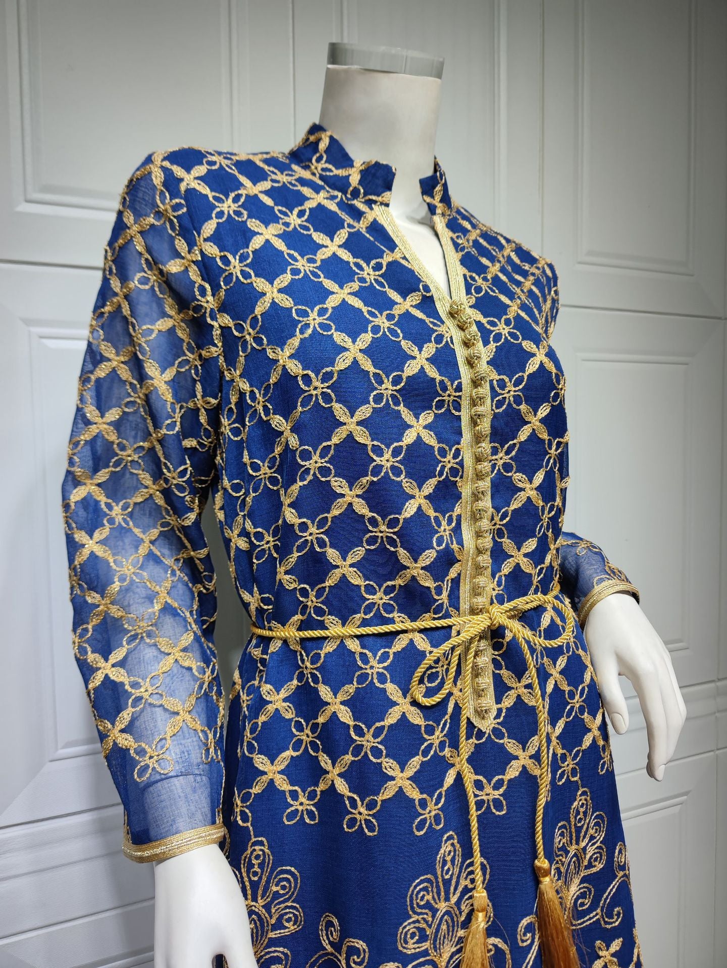 HS6640 Elegant Openwork Embroidered Abaya Long Dress