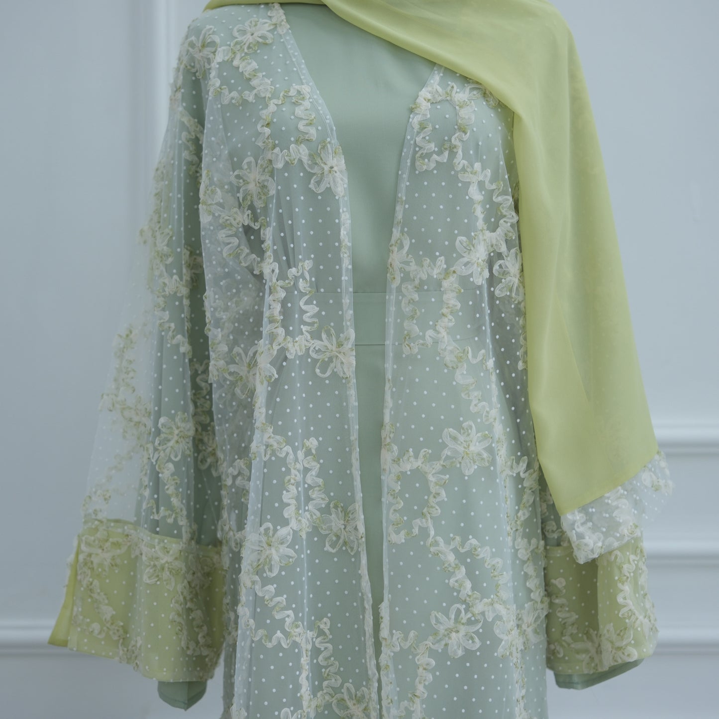 HS6622 3D flower mesh cardigan (optional headscarf and inner layer)
