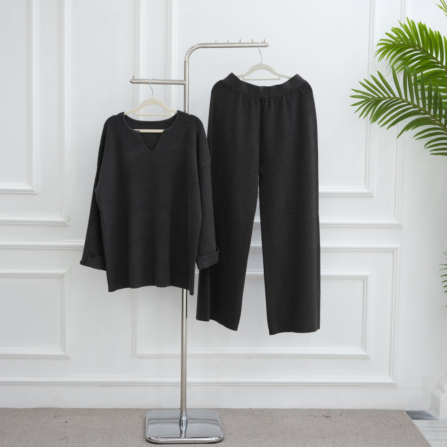 HS6600 Autumn and winter thickened knitted suit solid color two-piece suit (headscarf not included) cuff button design