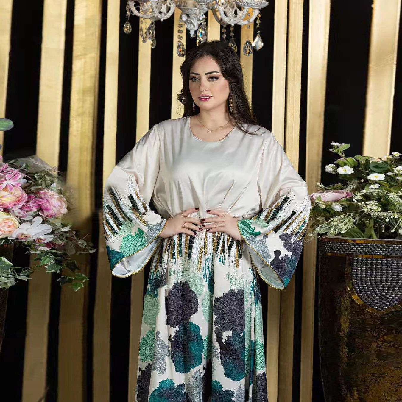 HS6665 Sequined, loose-fitting long dress with print and sequin design.