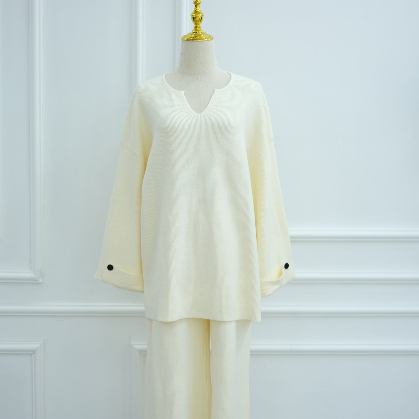 HS6600 Autumn and winter thickened knitted suit solid color two-piece suit (headscarf not included) cuff button design