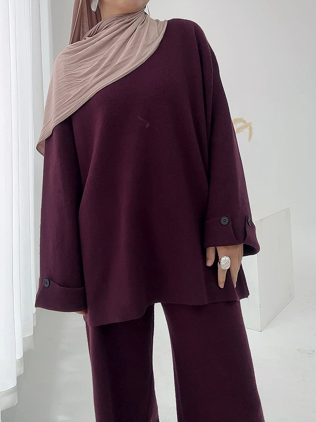 HS6600 Autumn and winter thickened knitted suit solid color two-piece suit (headscarf not included) cuff button design