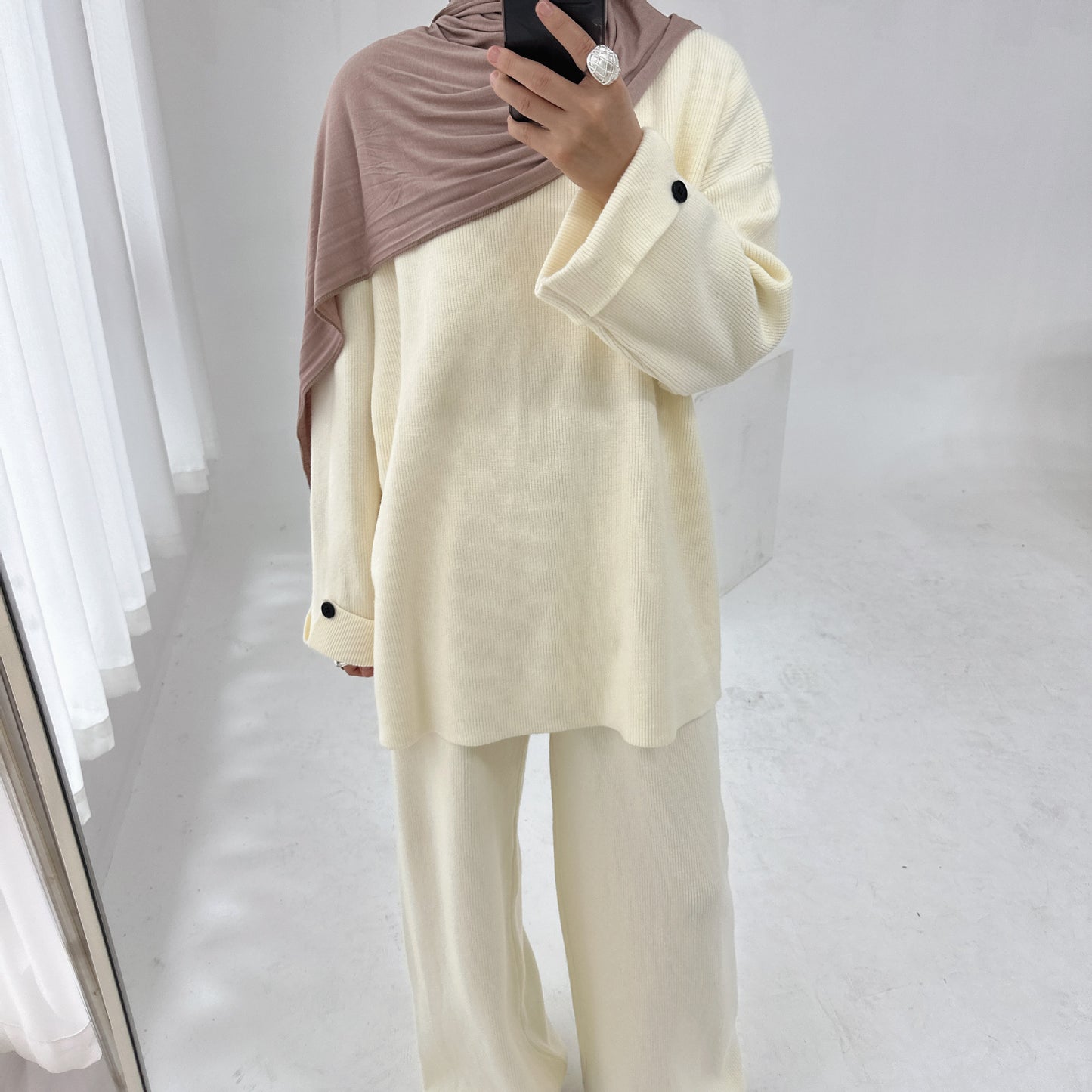 HS6600 Autumn and winter thickened knitted suit solid color two-piece suit (headscarf not included) cuff button design