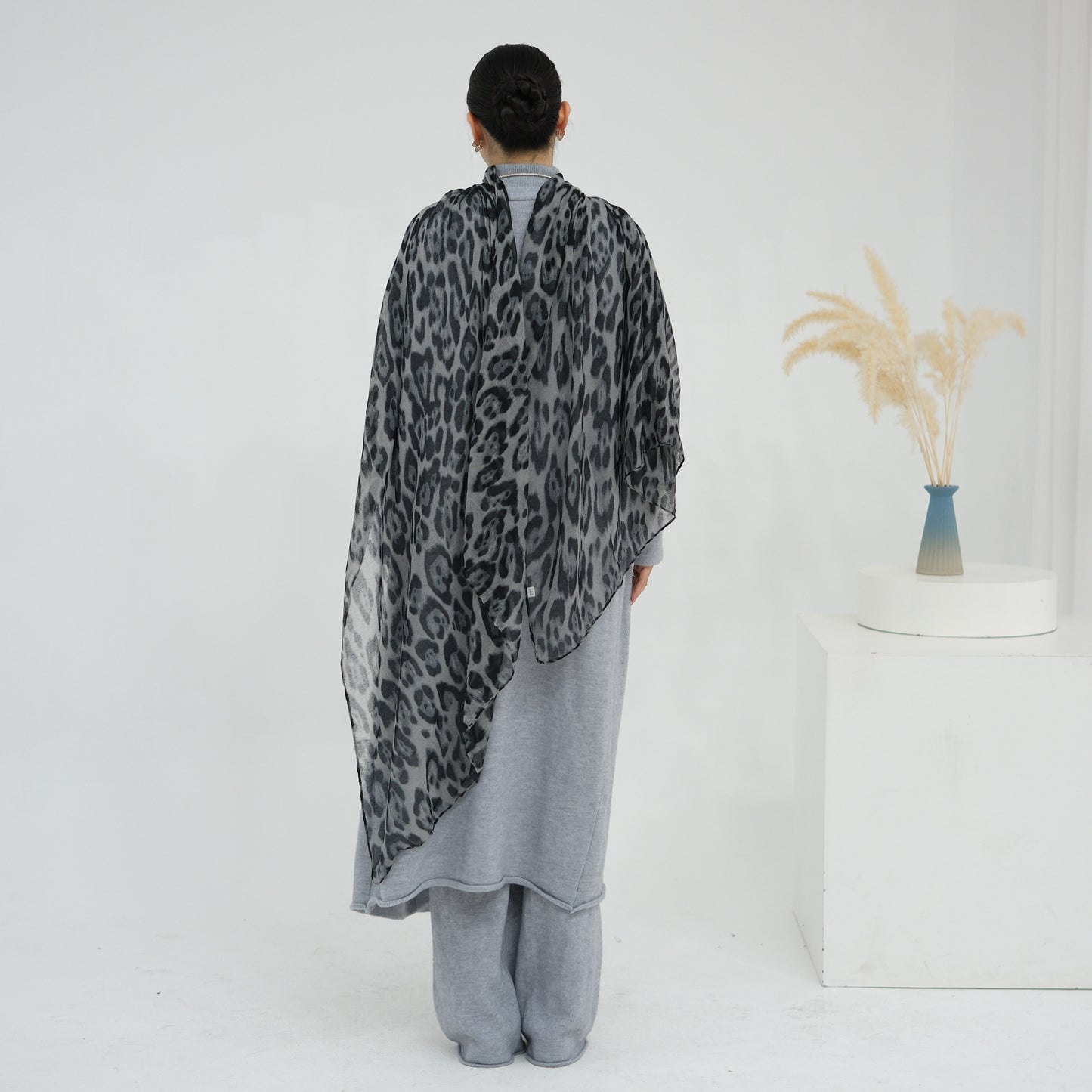 HS6603 Thickened knitted three-piece long coat set (with optional headscarf)