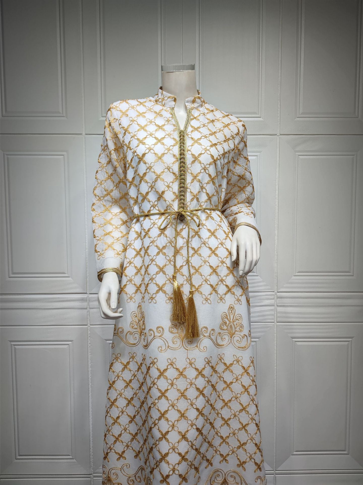 HS6640 Elegant Openwork Embroidered Abaya Long Dress