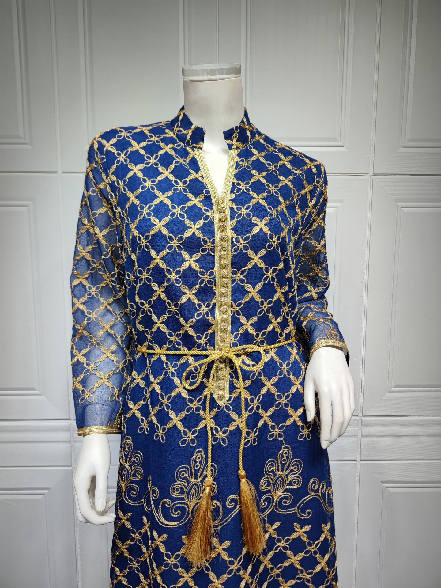 HS6640 Elegant Openwork Embroidered Abaya Long Dress