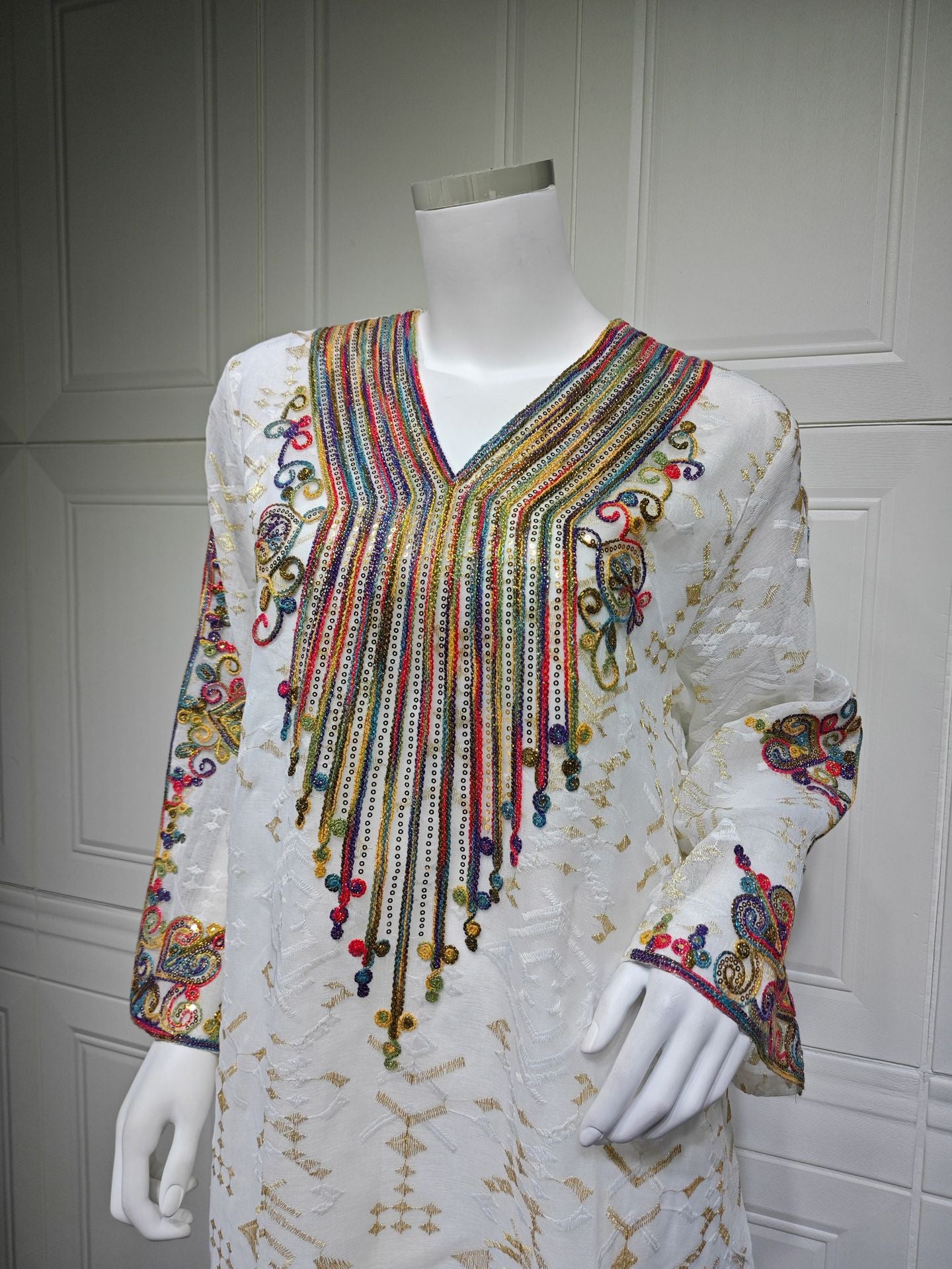 HS6658 Appliqué Patchwork Robe Dress: Lightweight Mesh Combined with Delicate Patterns