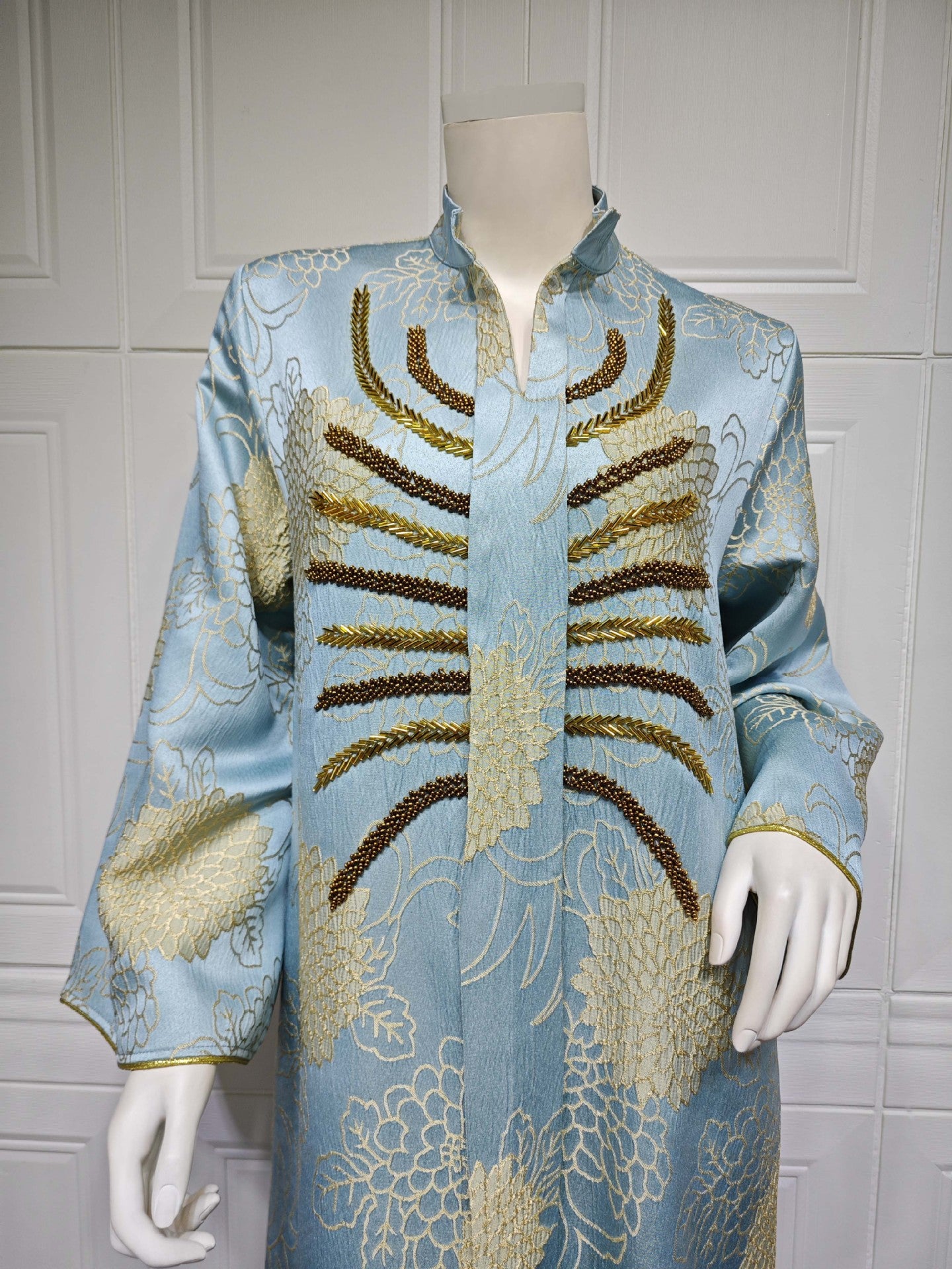 HS6656 V-neck jacquard beaded dress with elegant three-dimensional texture design