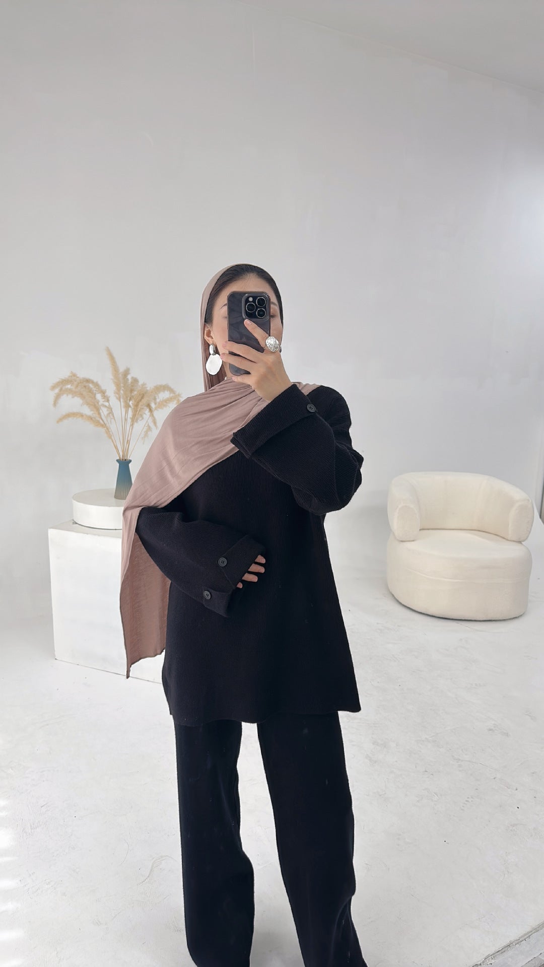 HS6600 Autumn and winter thickened knitted suit solid color two-piece suit (headscarf not included) cuff button design