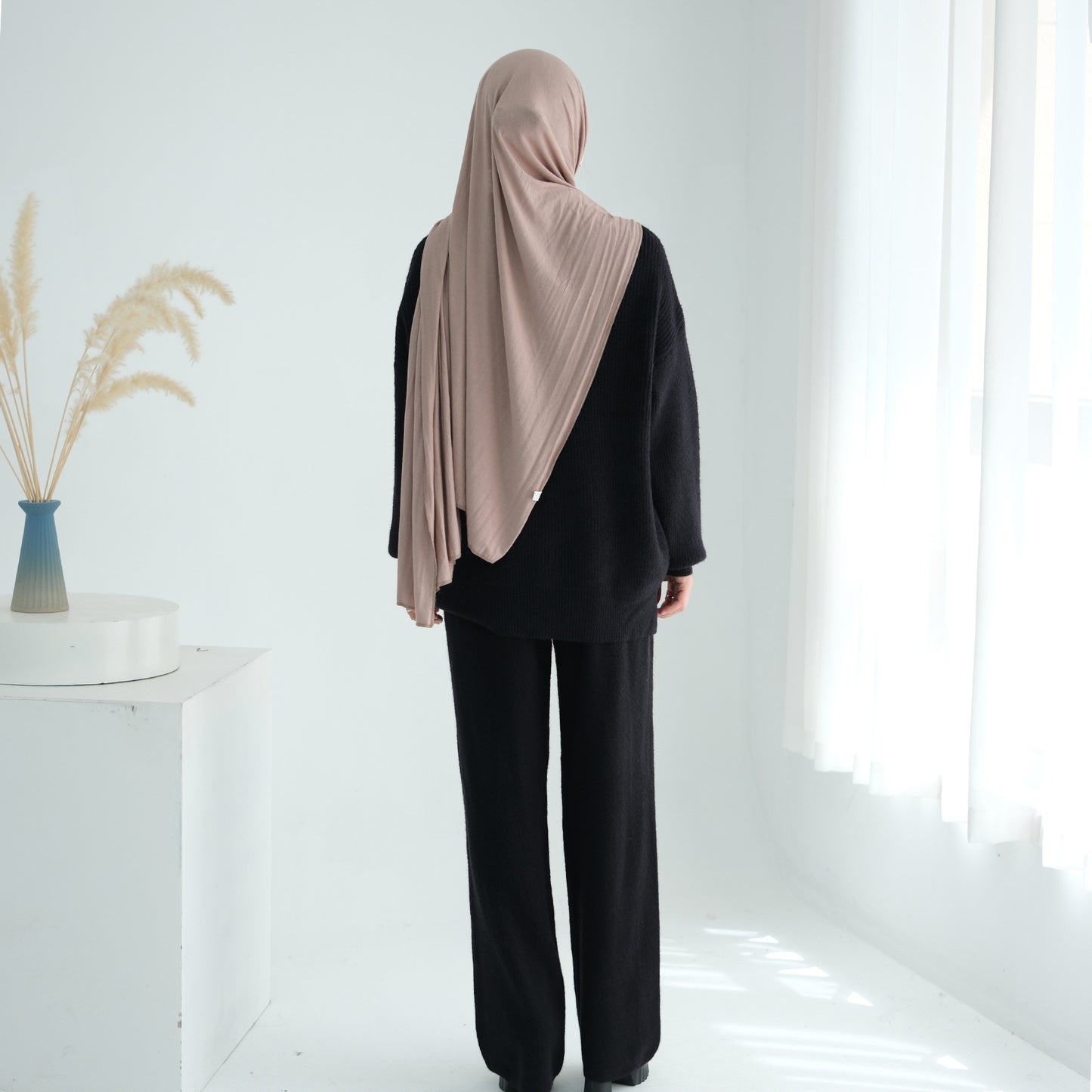HS6594 Autumn and Winter Thickened Knitted Suit | Simple Solid Color Two-piece Suit