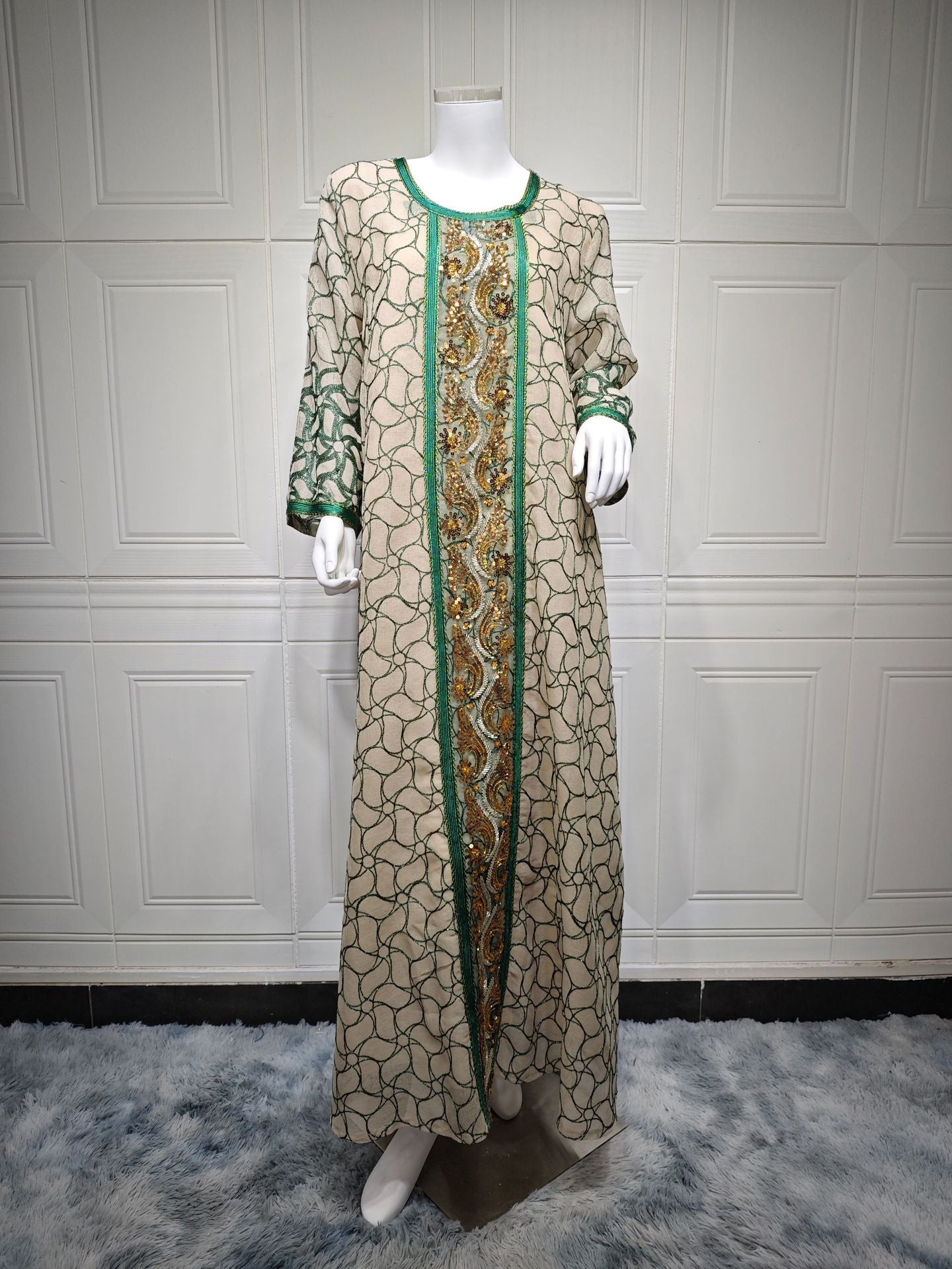 HS6668 A Simple and Elegant Long Dress Adorned with Mesh Embroidery.