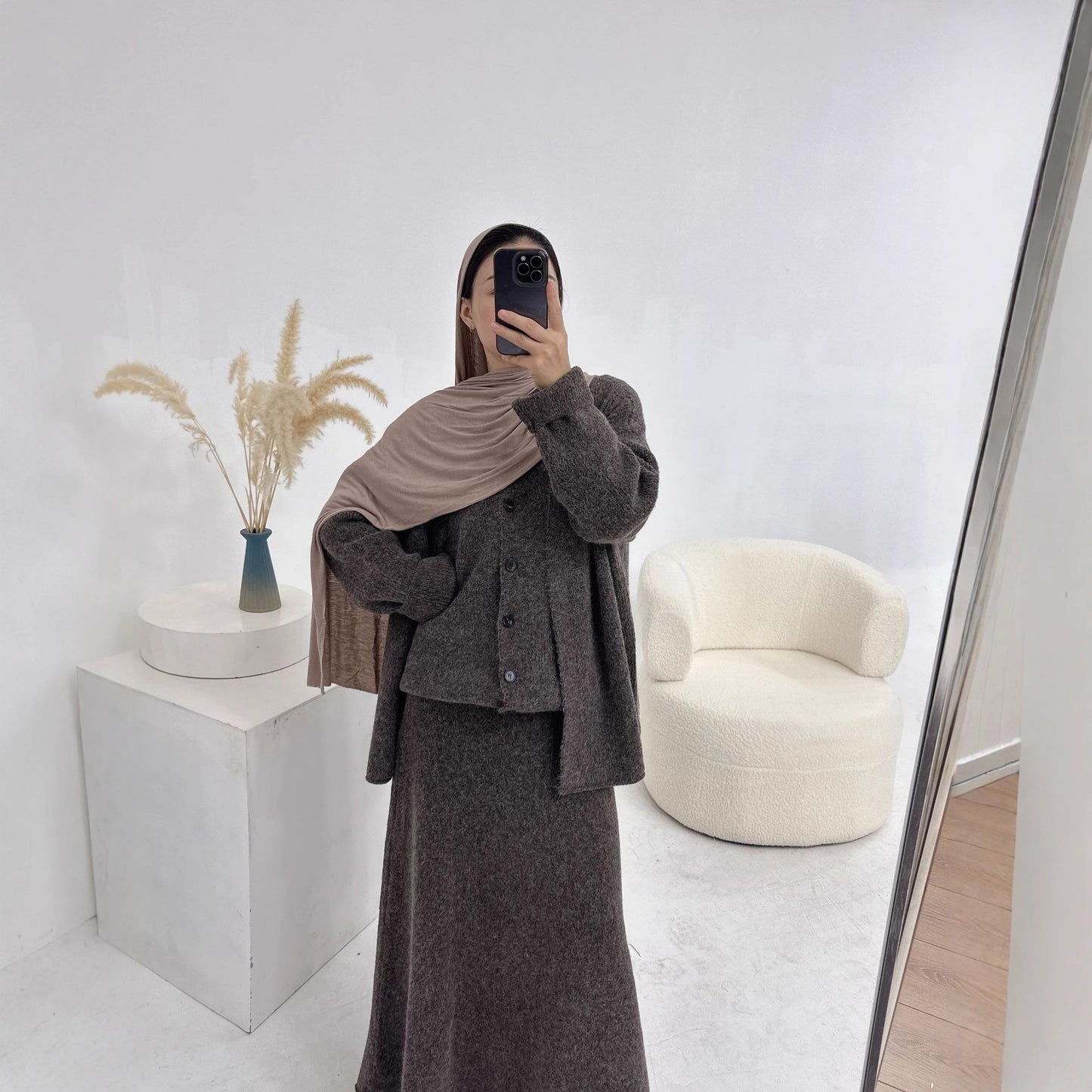 HS6596 Autumn and winter thickened knitted three-piece suit (excluding headscarf) vest + cardigan + skirt