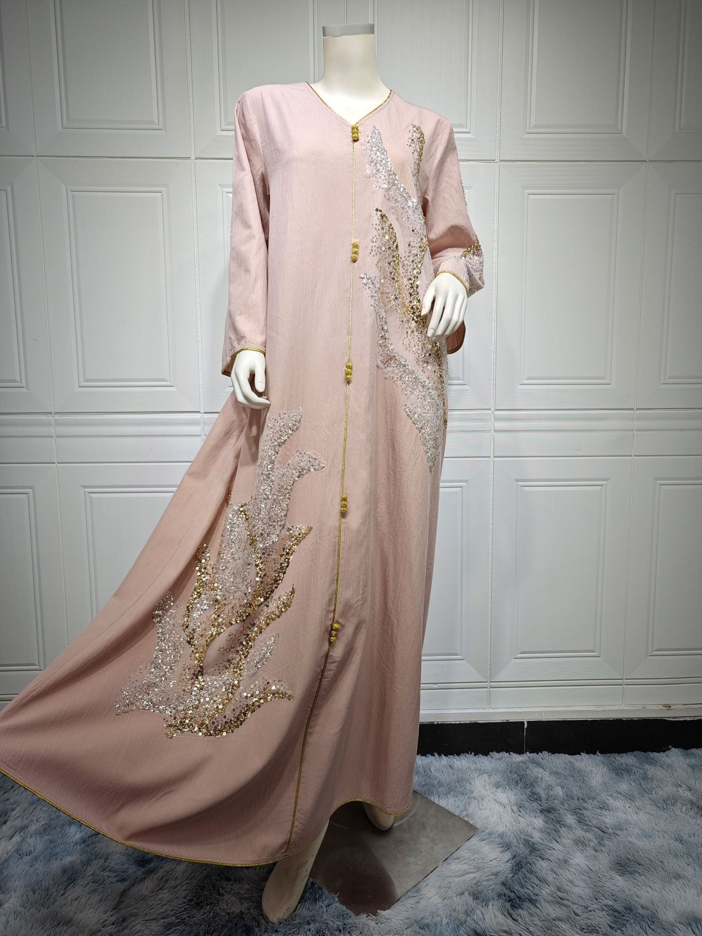 HS6659  Long-sleeved Sequined Embroidered Patchwork Dress with A Light Silhouette and Soft Color Scheme.