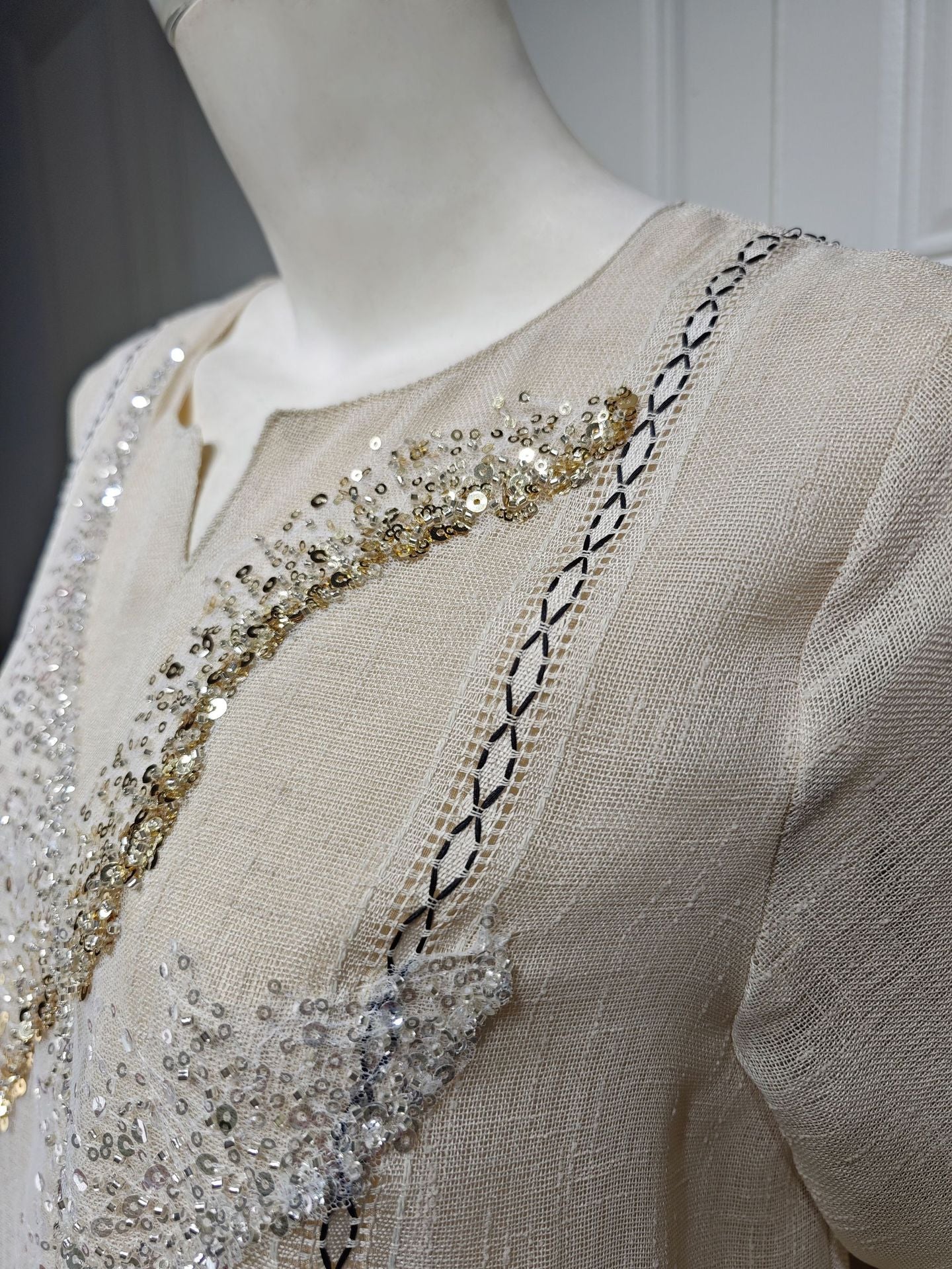 HS6637  Mesh Sequined Embroidered Long Dress