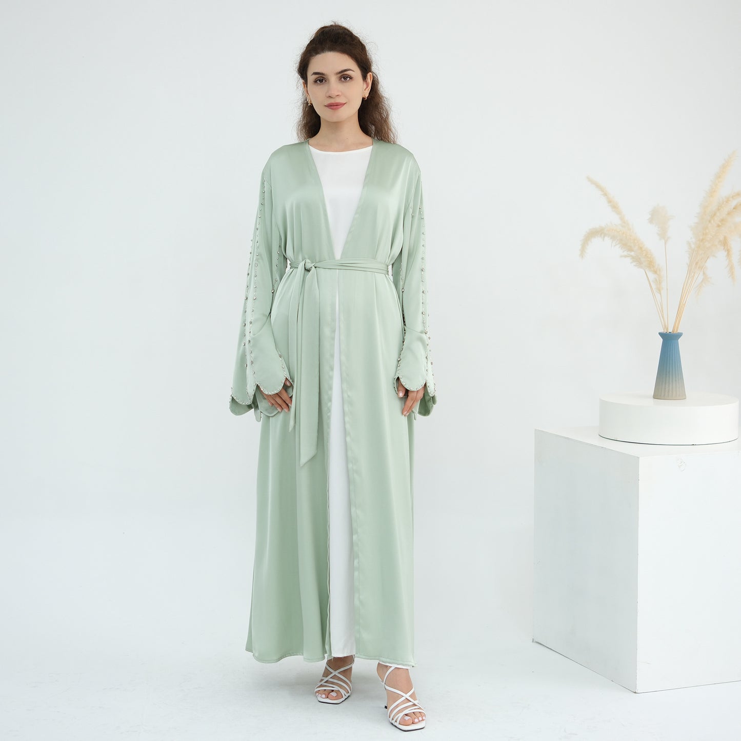 HS6602 Fully hand-beaded long cardigan jacket (headscarf not included)