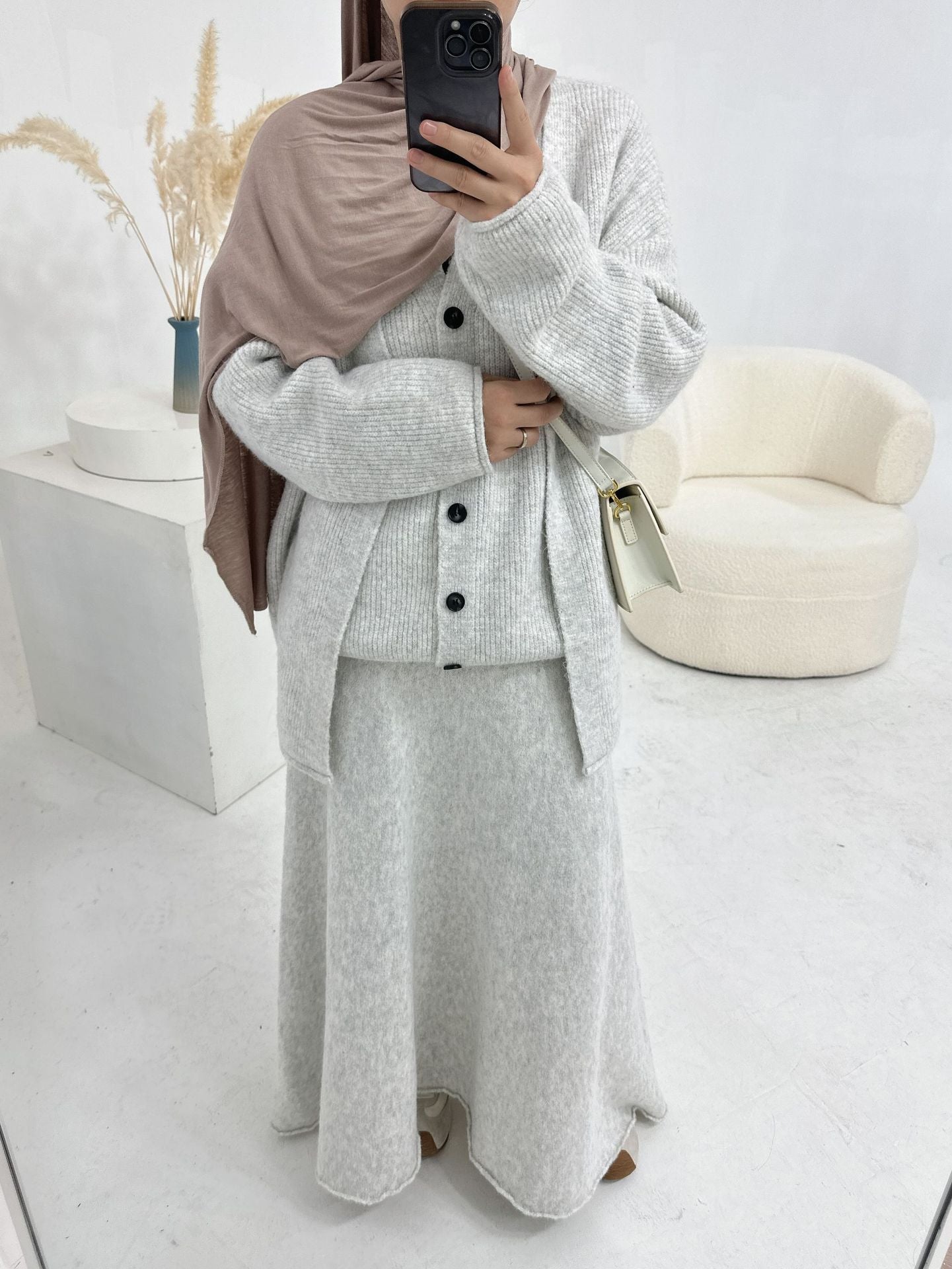 HS6596 Autumn and winter thickened knitted three-piece suit (excluding headscarf) vest + cardigan + skirt