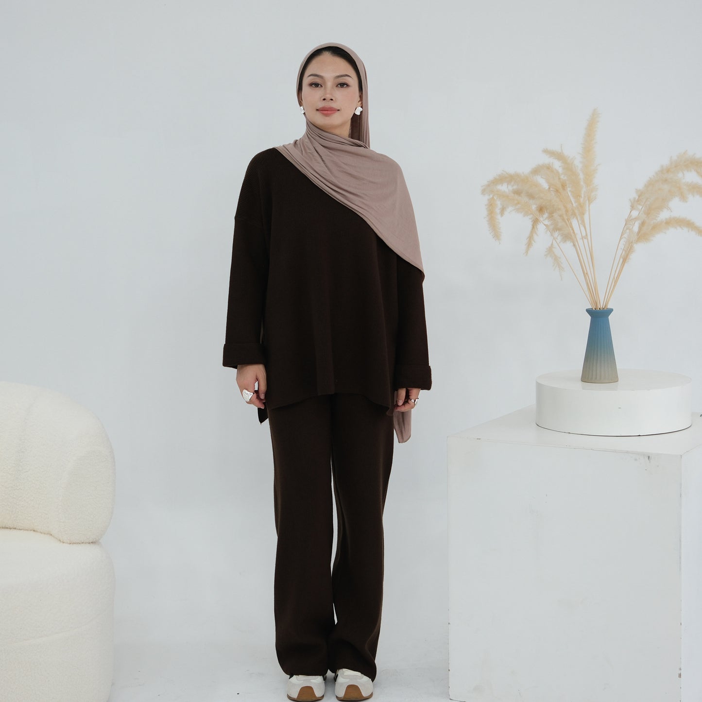 HS6599 Autumn and Winter Thickened Knitted Suit Solid Color Two-piece Suit (excluding Headscarf) Top + Trousers