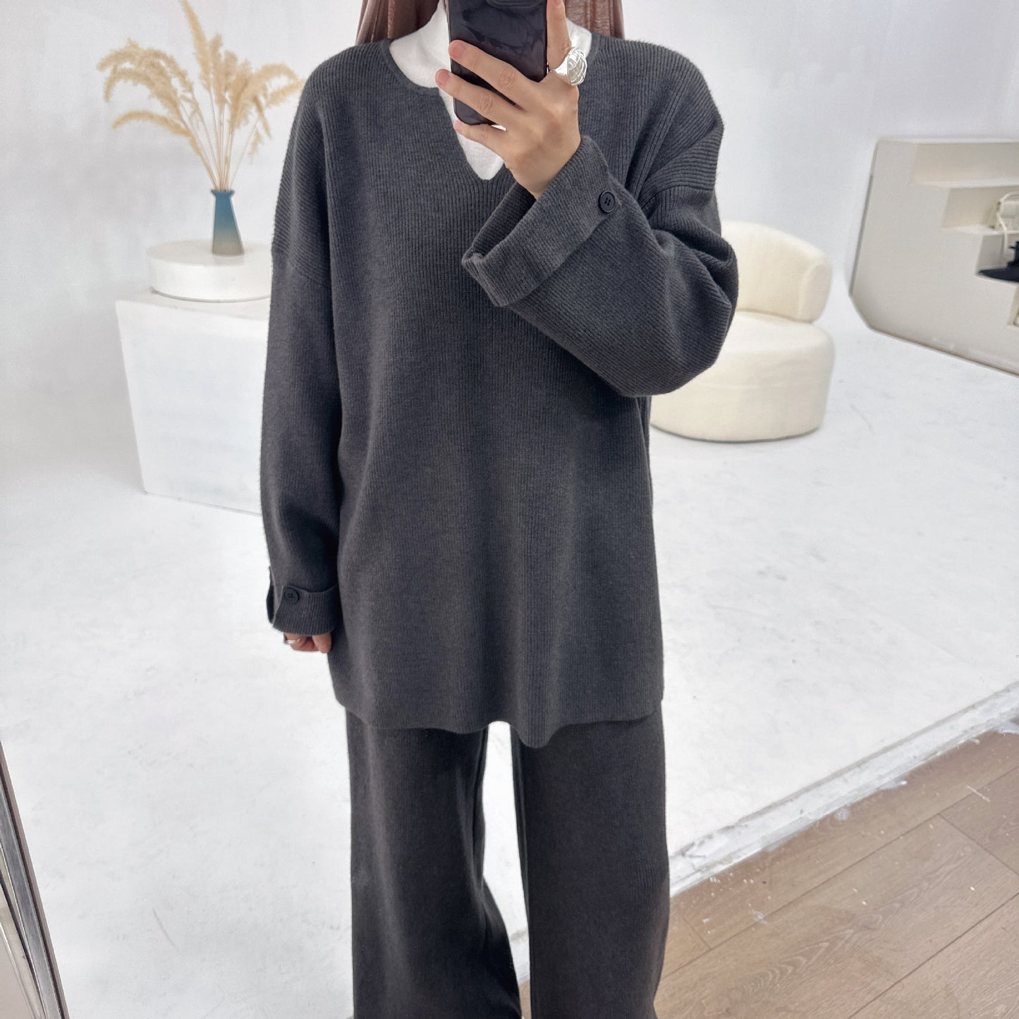 HS6600 Autumn and winter thickened knitted suit solid color two-piece suit (headscarf not included) cuff button design