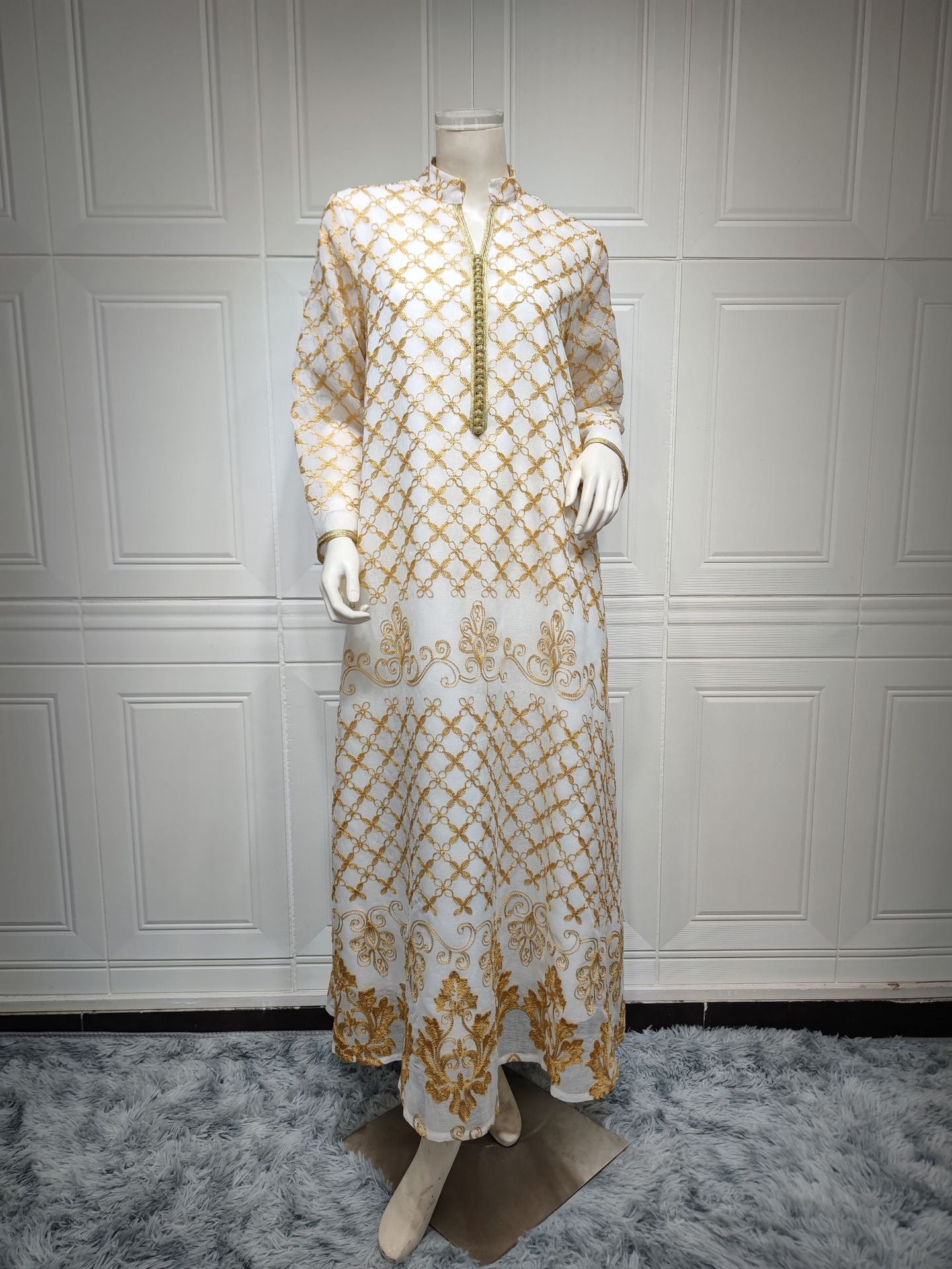 HS6640 Elegant Openwork Embroidered Abaya Long Dress