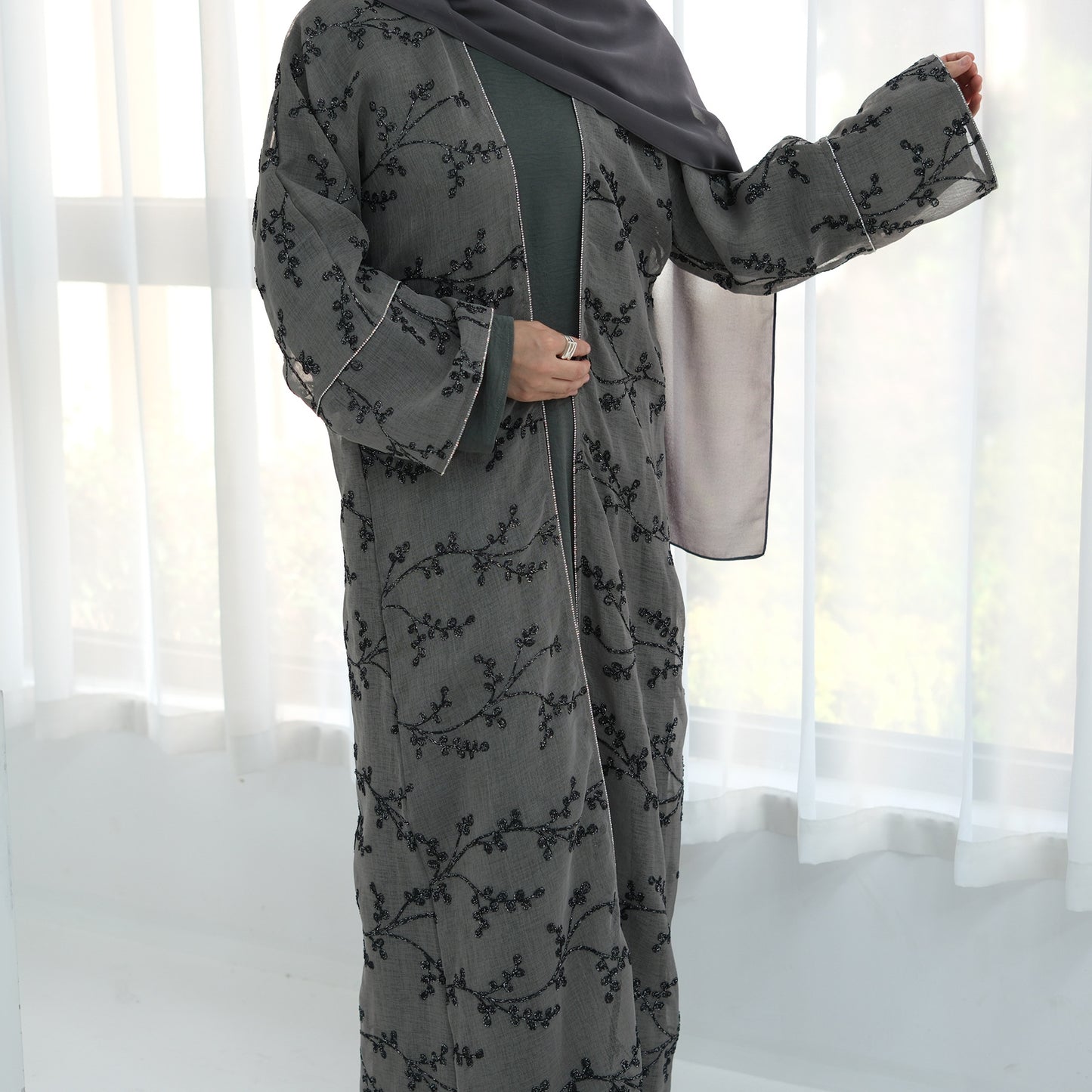 HS6623 Full-body embroidered long cardigan (optional inner layer)