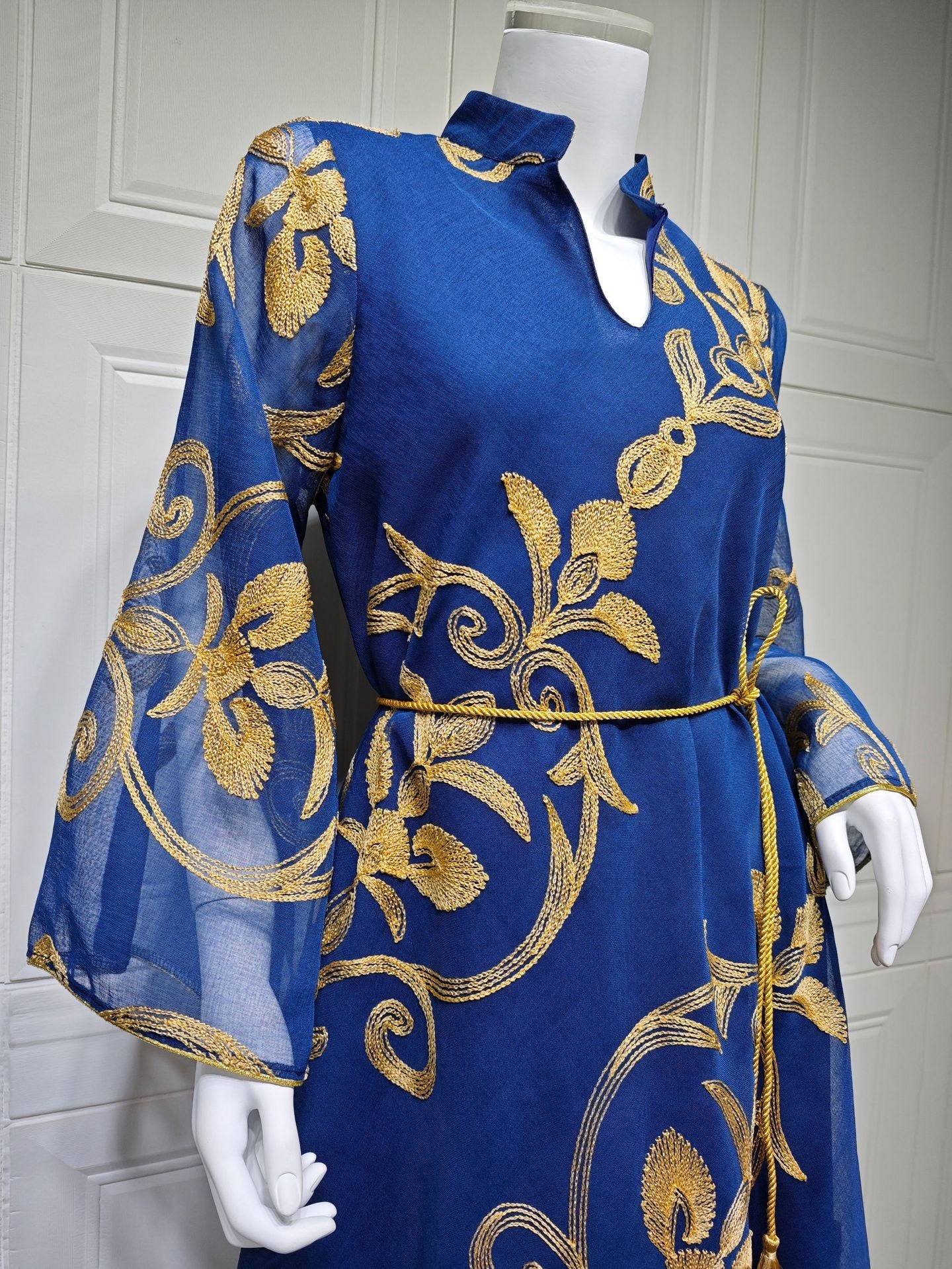 HS6650 Mesh Embroidered Maxi Dress - Elegant and Stylish