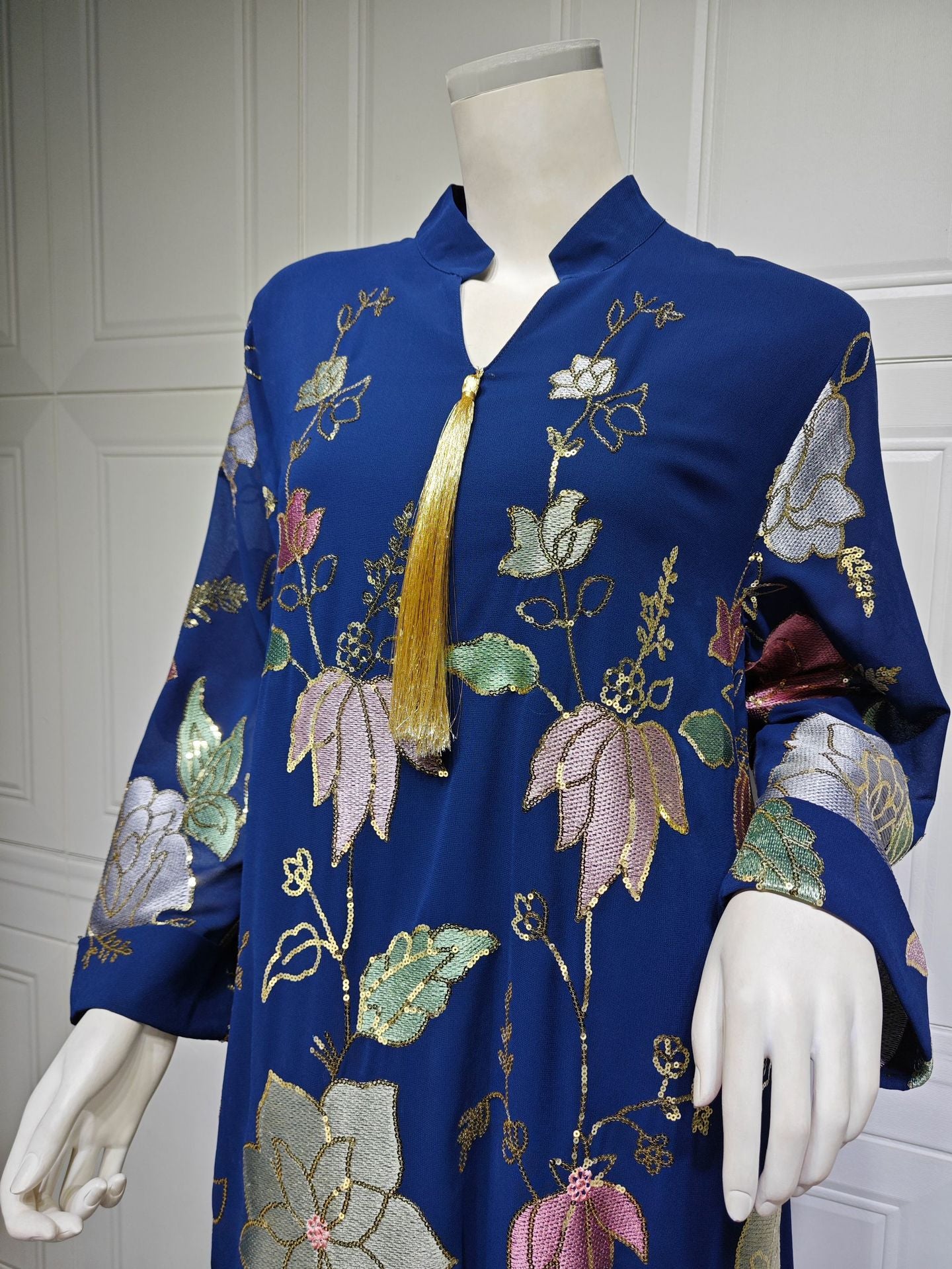 HS6649 Sequined Embroidered Tassel Long Robe, Elegant and Sophisticated Dress