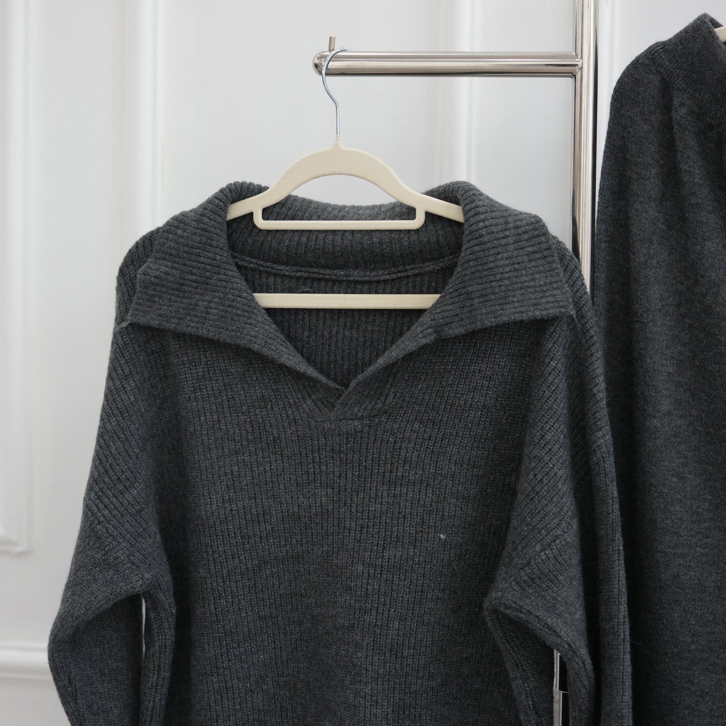 HS6594 Autumn and Winter Thickened Knitted Suit | Simple Solid Color Two-piece Suit
