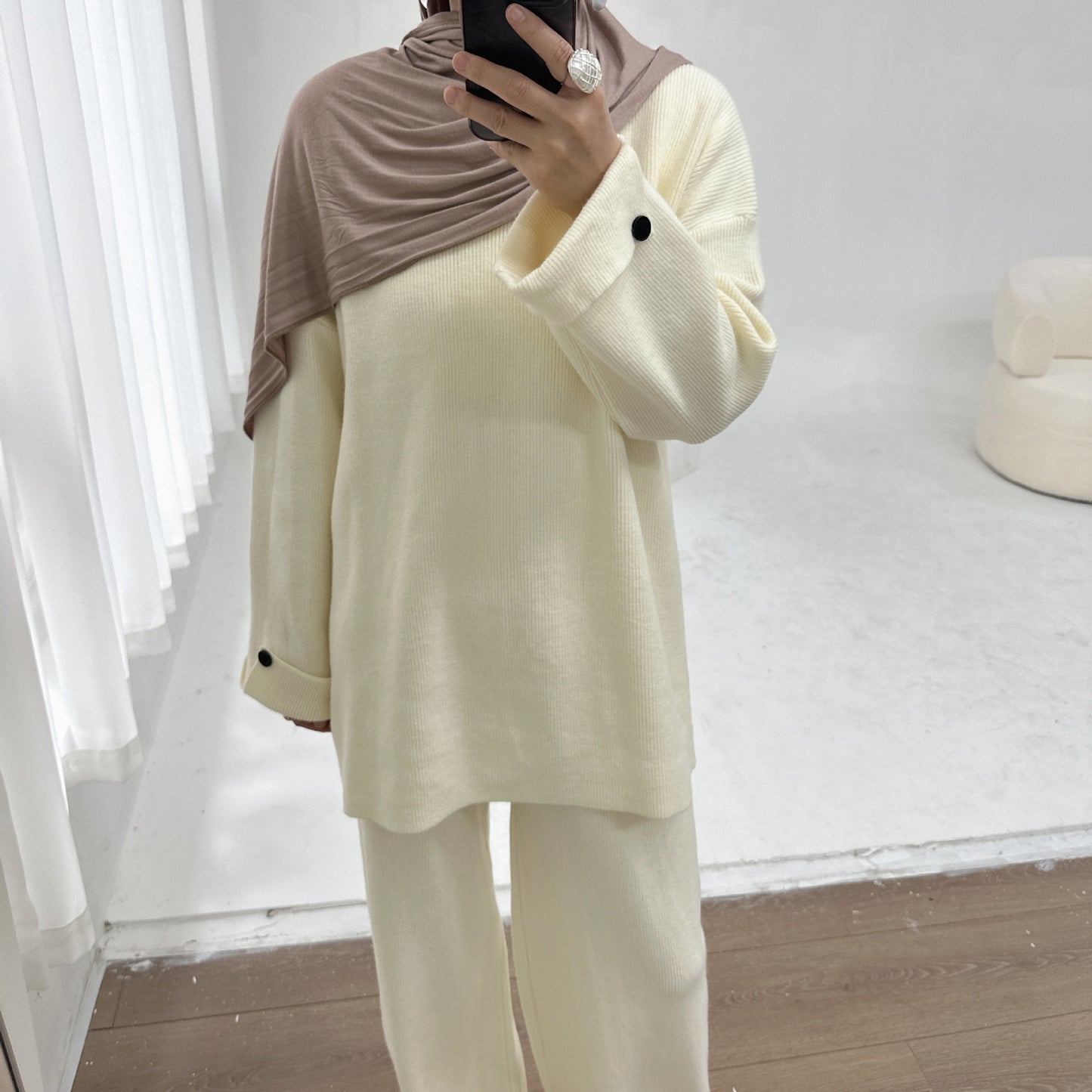 HS6600 Autumn and winter thickened knitted suit solid color two-piece suit (headscarf not included) cuff button design