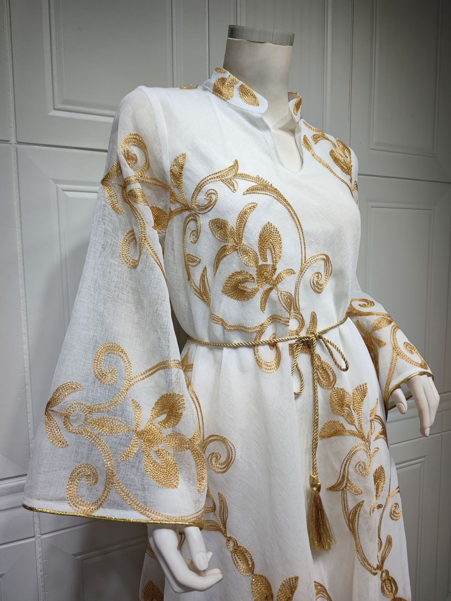 HS6650 Mesh Embroidered Maxi Dress - Elegant and Stylish