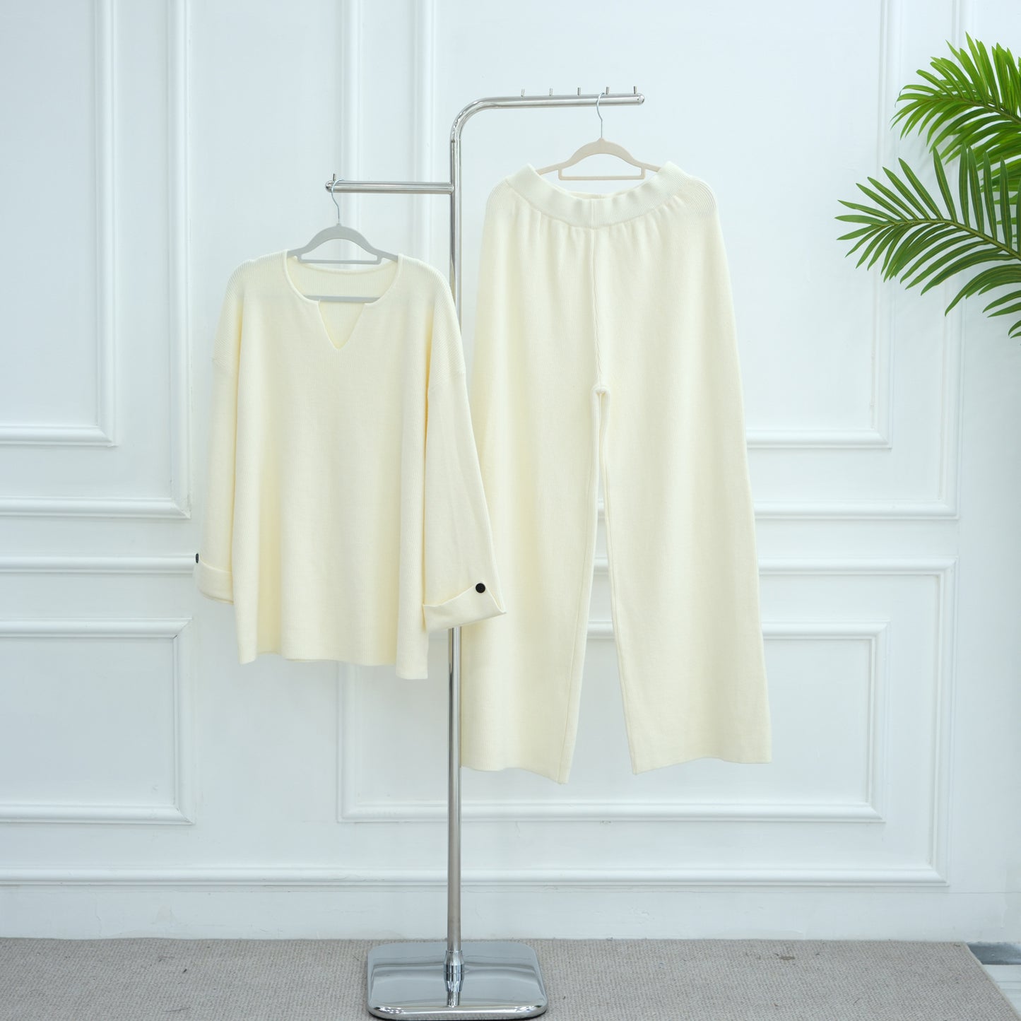 HS6600 Autumn and winter thickened knitted suit solid color two-piece suit (headscarf not included) cuff button design