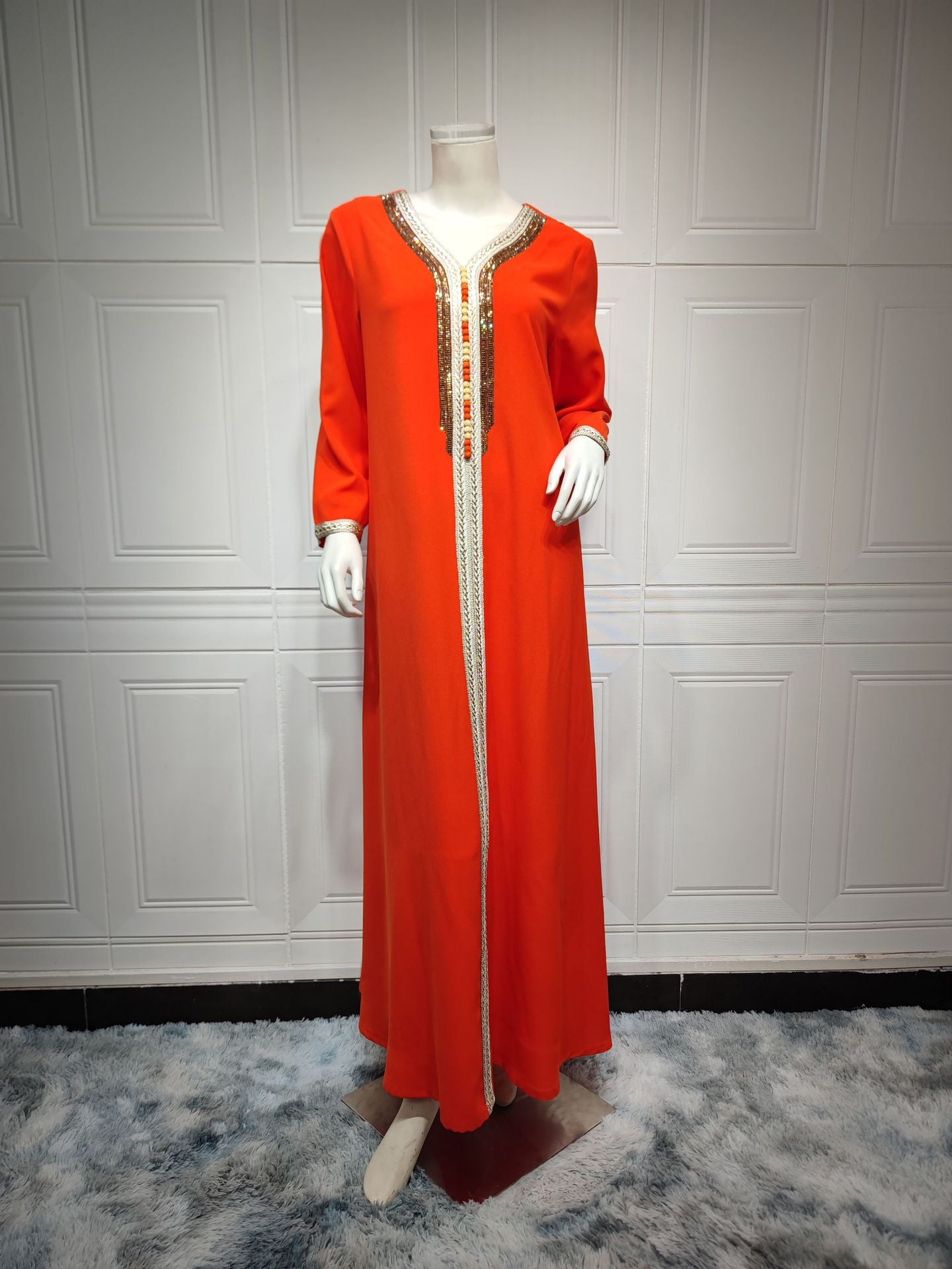 HS6646 Long-sleeved woven ribbon rhinestone print robe set with exquisite rhinestone design.