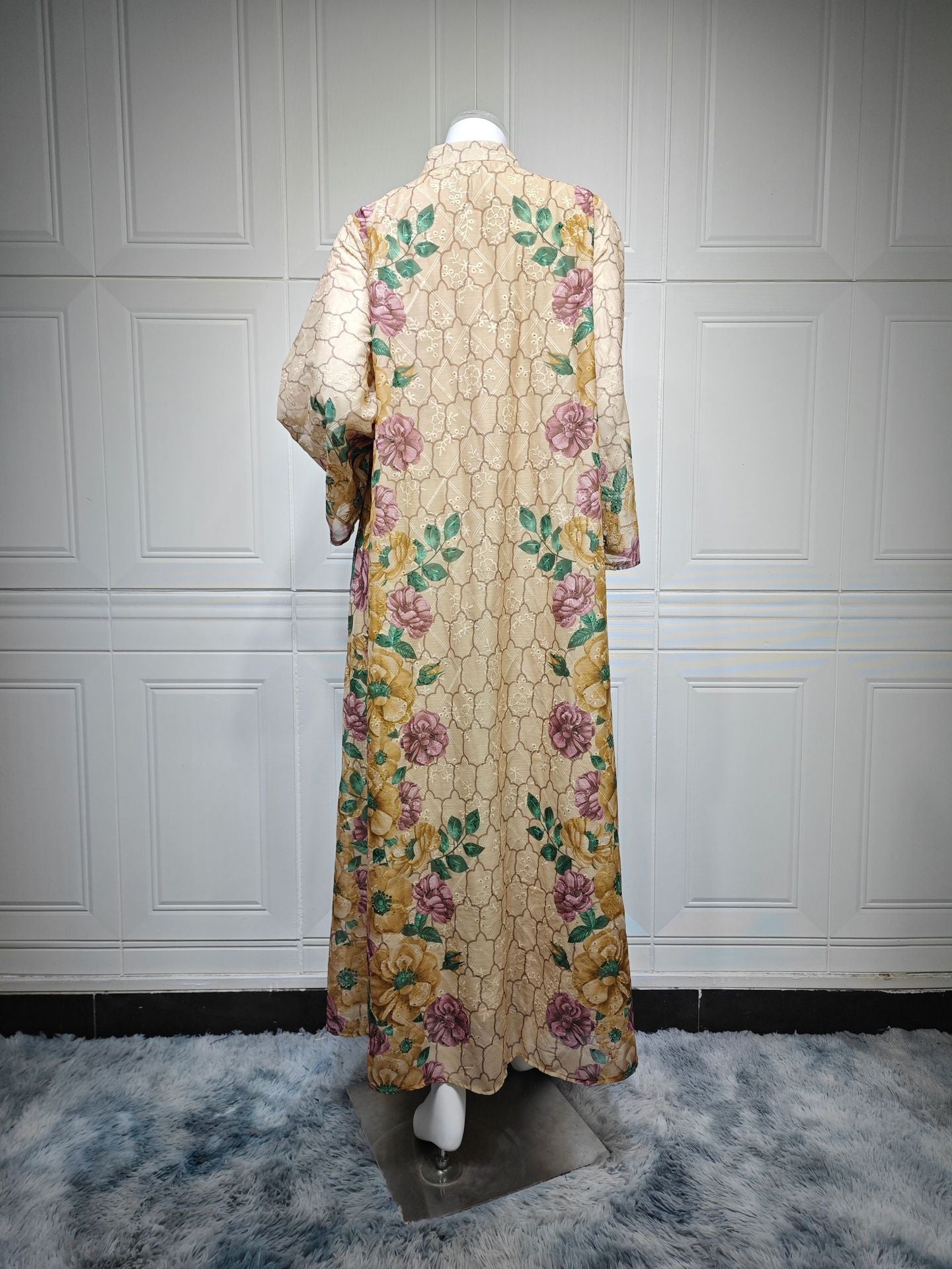 HS6667 Printed Long-sleeved Dress with A Small V-neck Design