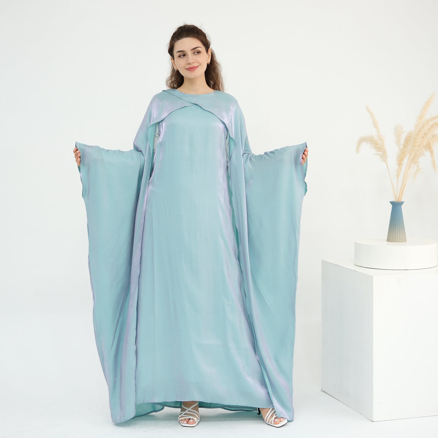 HS6584 Solid Color Beaded Loose Elegant Robe Dress