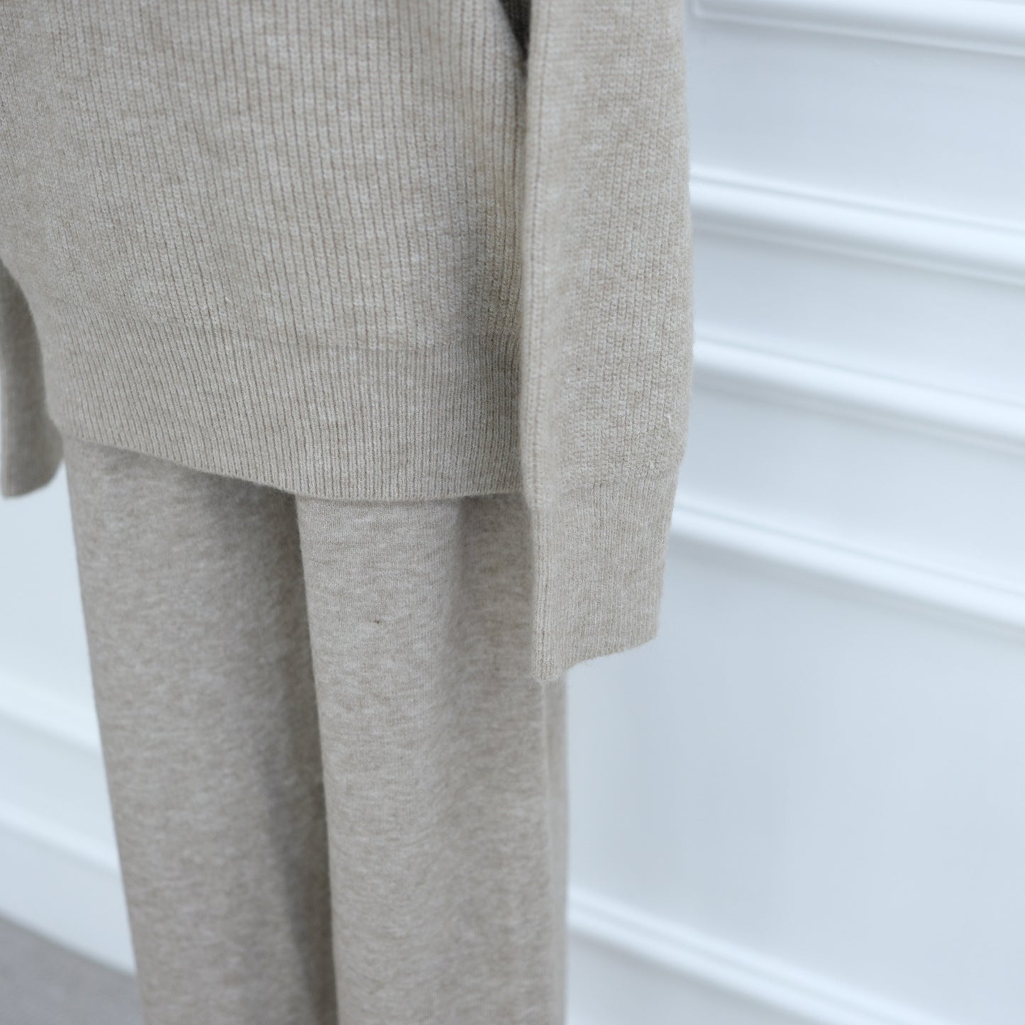 HS6594 Autumn and Winter Thickened Knitted Suit | Simple Solid Color Two-piece Suit