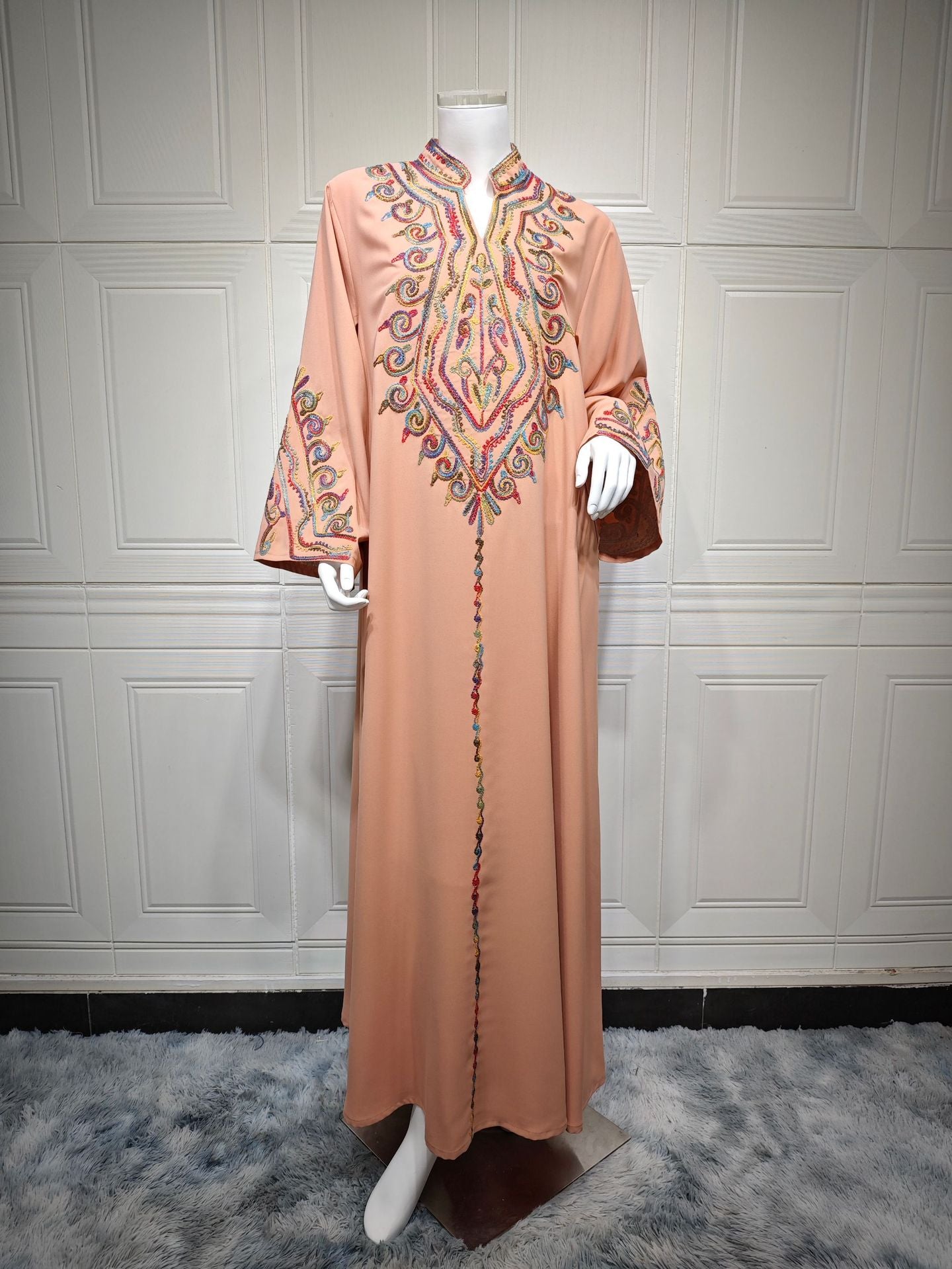 HS6669 Pullover Embroidered Robe Dress with Simple Long Sleeves