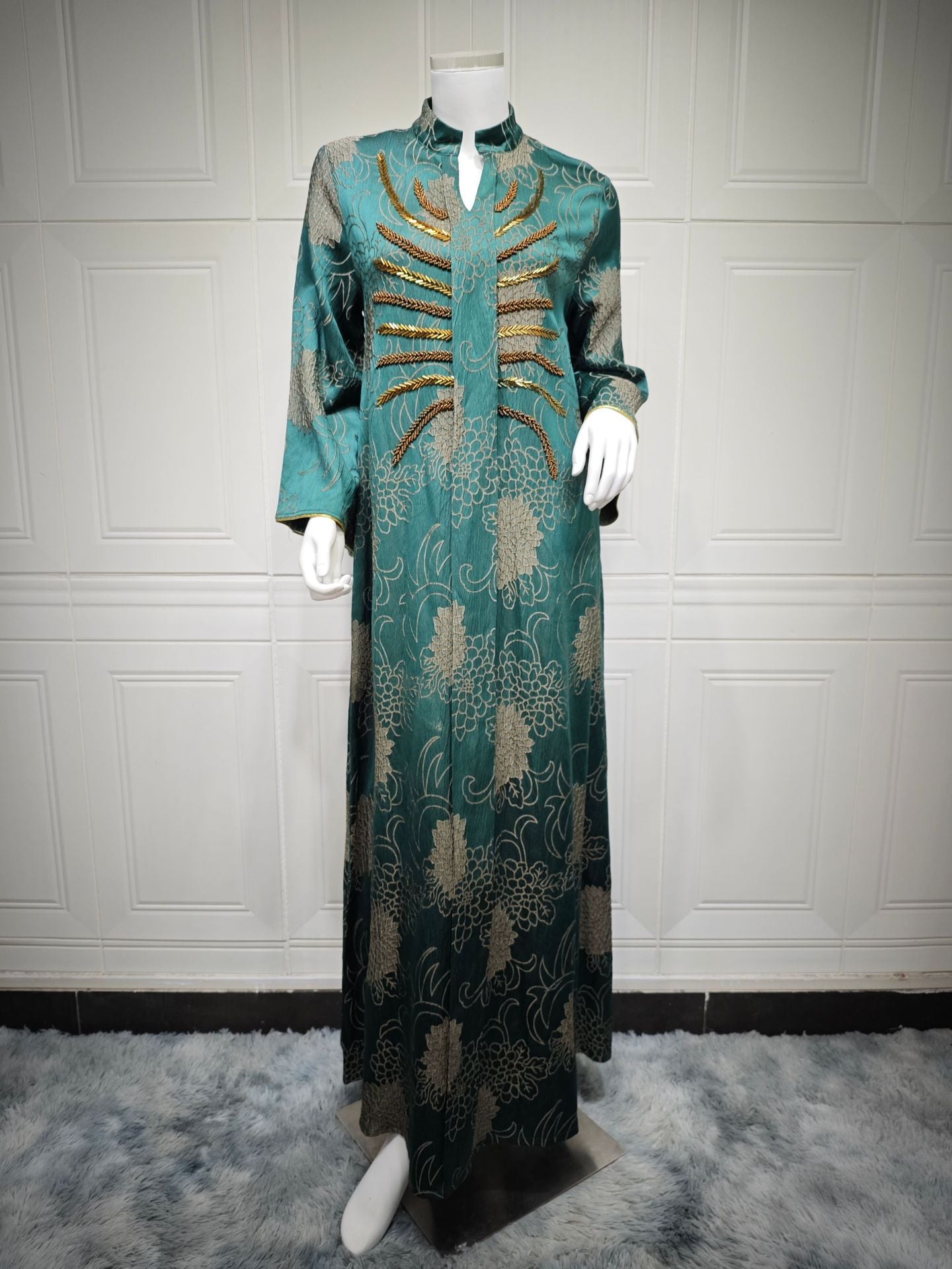 HS6656 V-neck jacquard beaded dress with elegant three-dimensional texture design