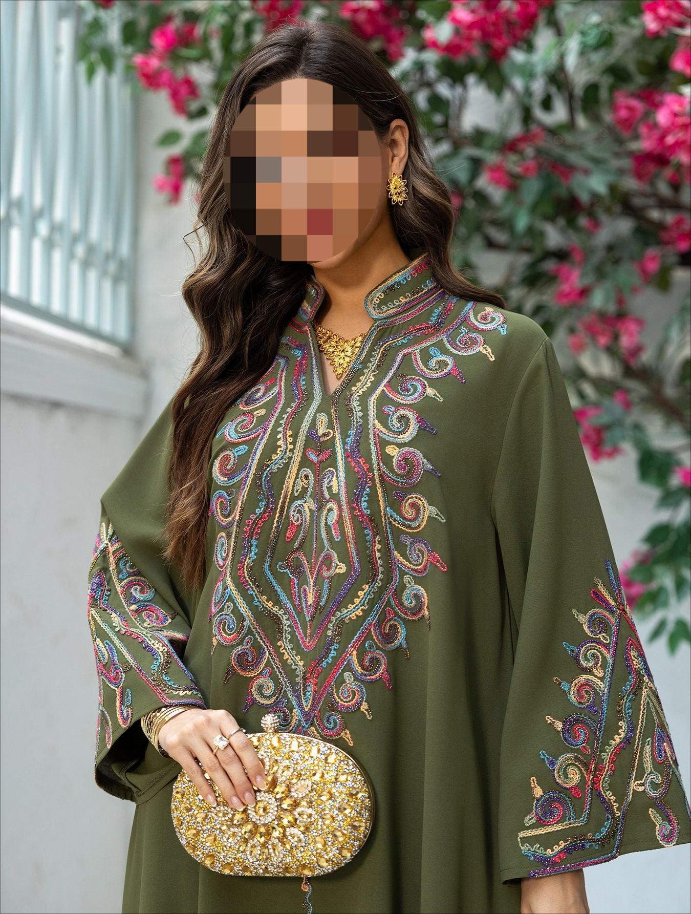 HS6669 Pullover Embroidered Robe Dress with Simple Long Sleeves