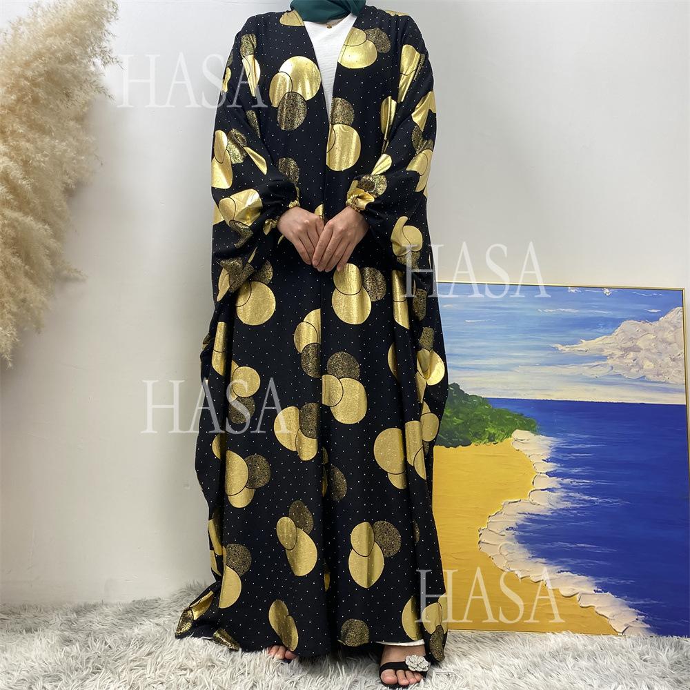 HS6587 Gilded Pattern Cardigan Robe with Bat Sleeves and Loose Flowing Design