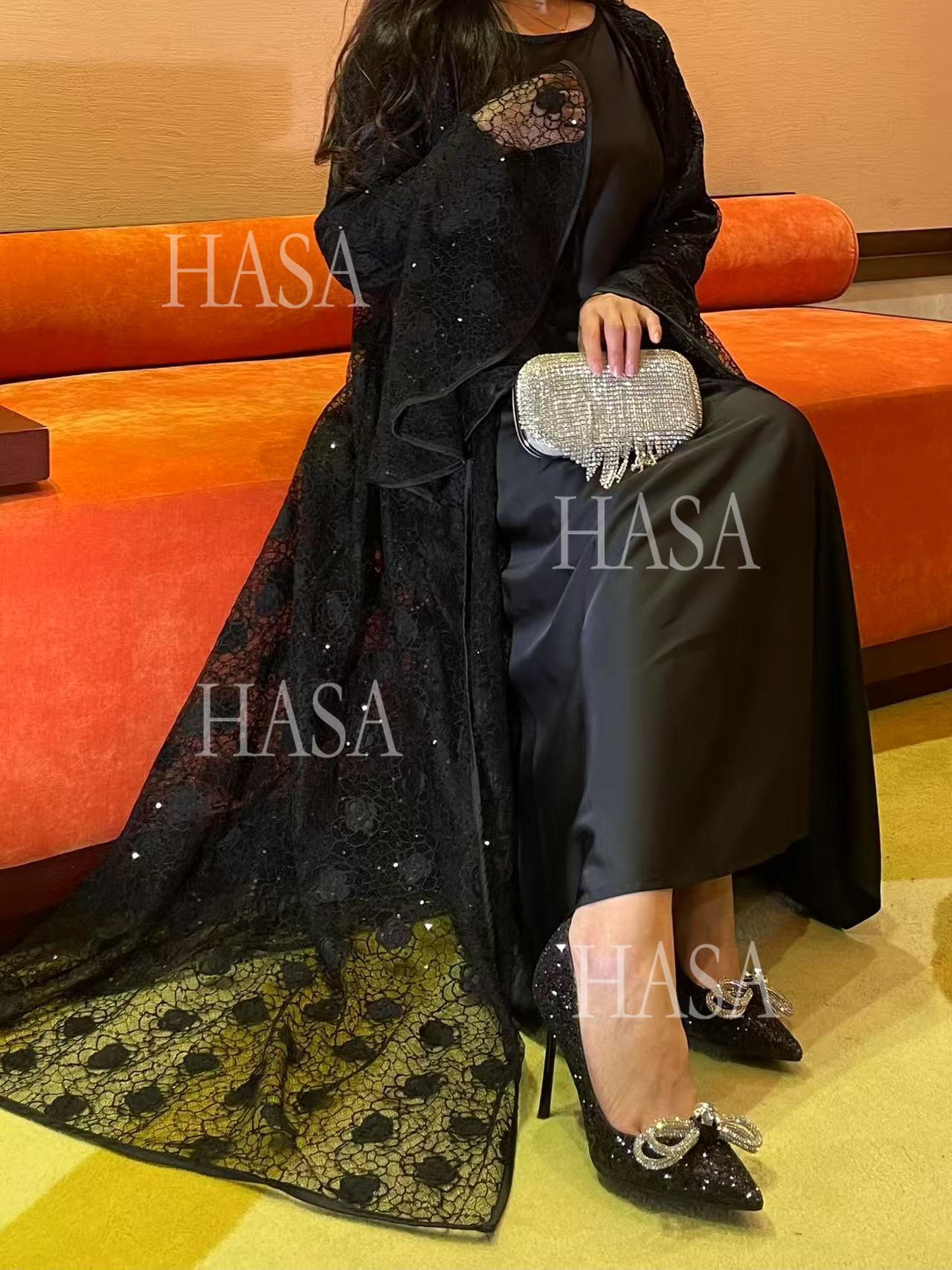 HS6488 Two-piece long dress with flared sleeves and lace sequined cape