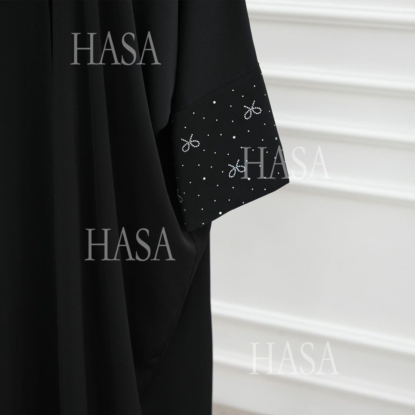 HS6492  Long-sleeved Robe with Bow and Beading