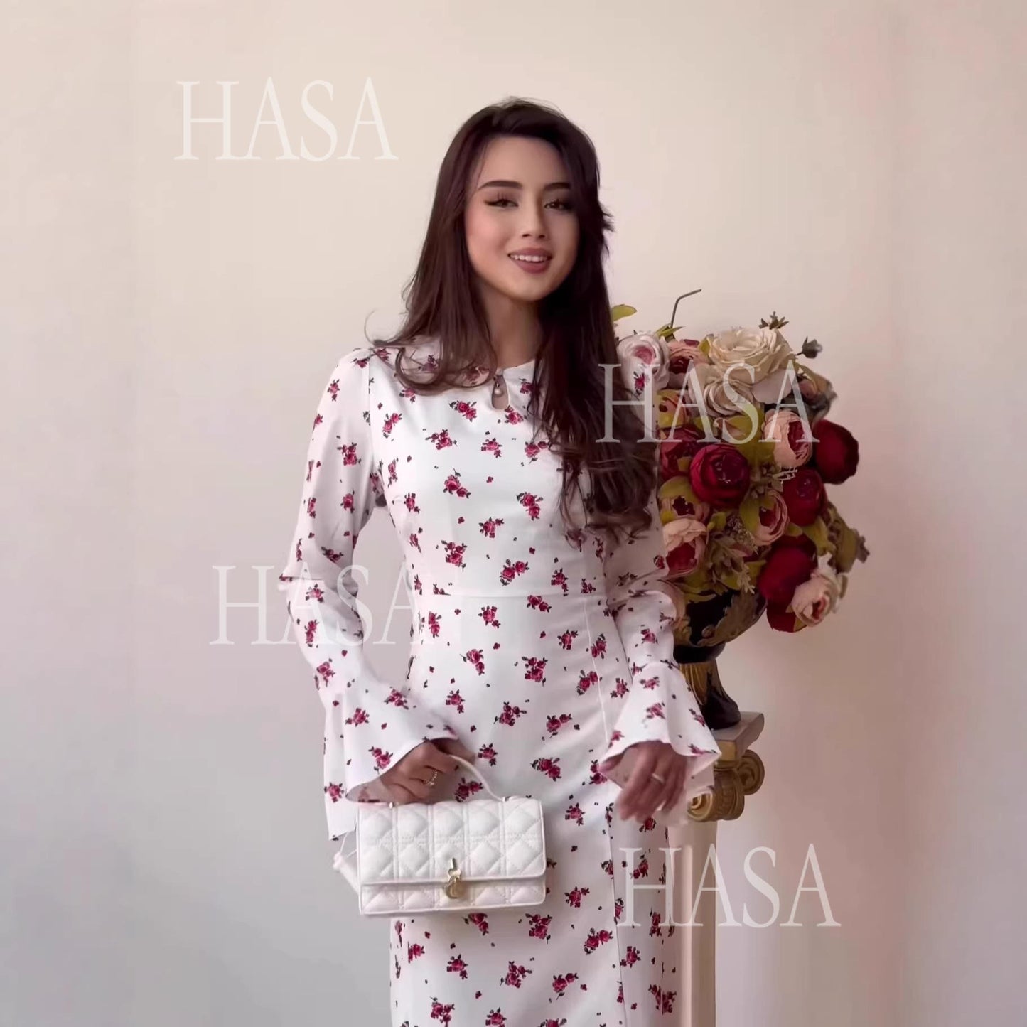 HS6744 Chic White Floral Long Dress Flare Sleeve Maxi Dress