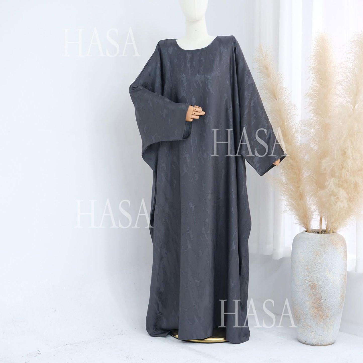 HS5872 Three-dimensional Jacquard Two-piece Dress-tight Waist + Textured Long Design