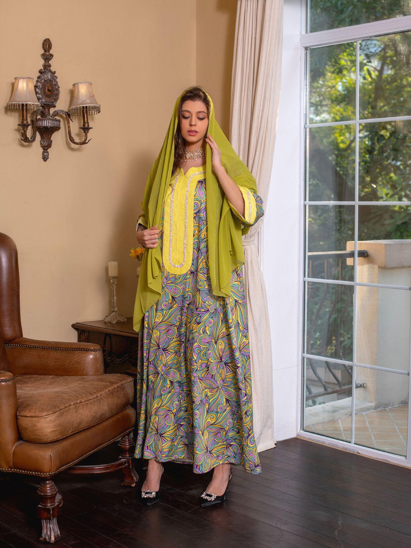Robe musulmane brodée à diamants chauds HASASERIES HS1074