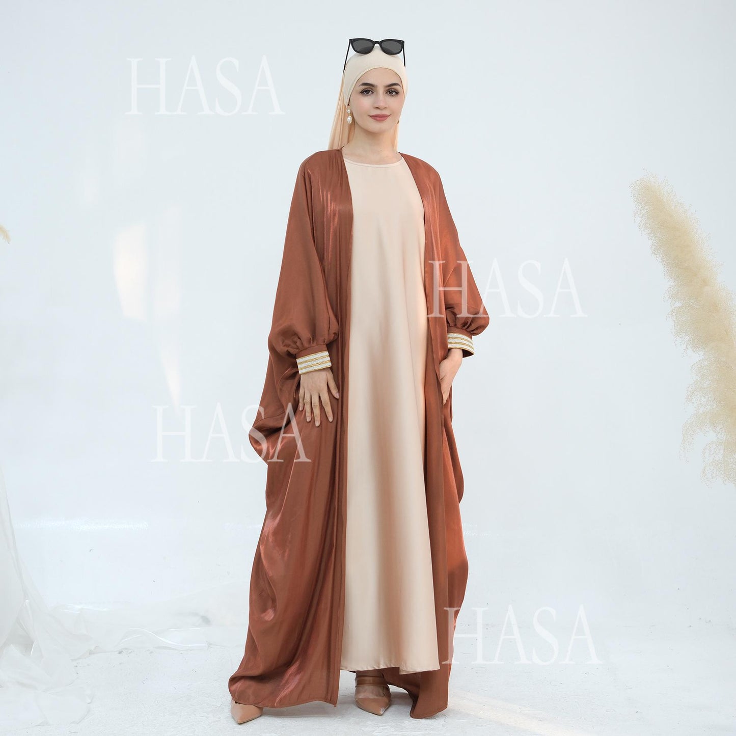 HS5873 Temperament Cardigan Long Coat Exquisite Trim To Create Elegant Style