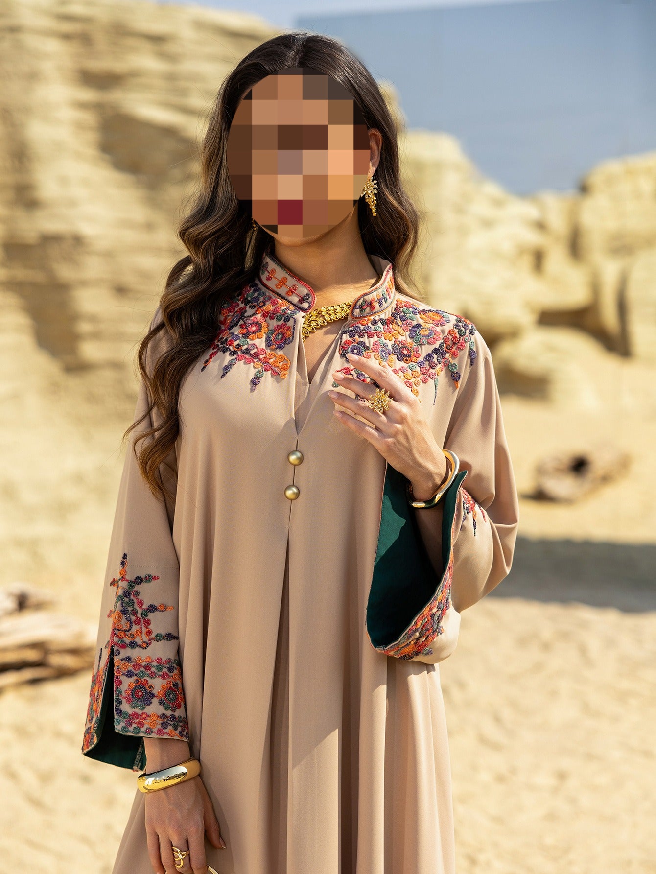 HS6655 Embroidered loose-fitting long dress | Soft drape and delicate cuff design