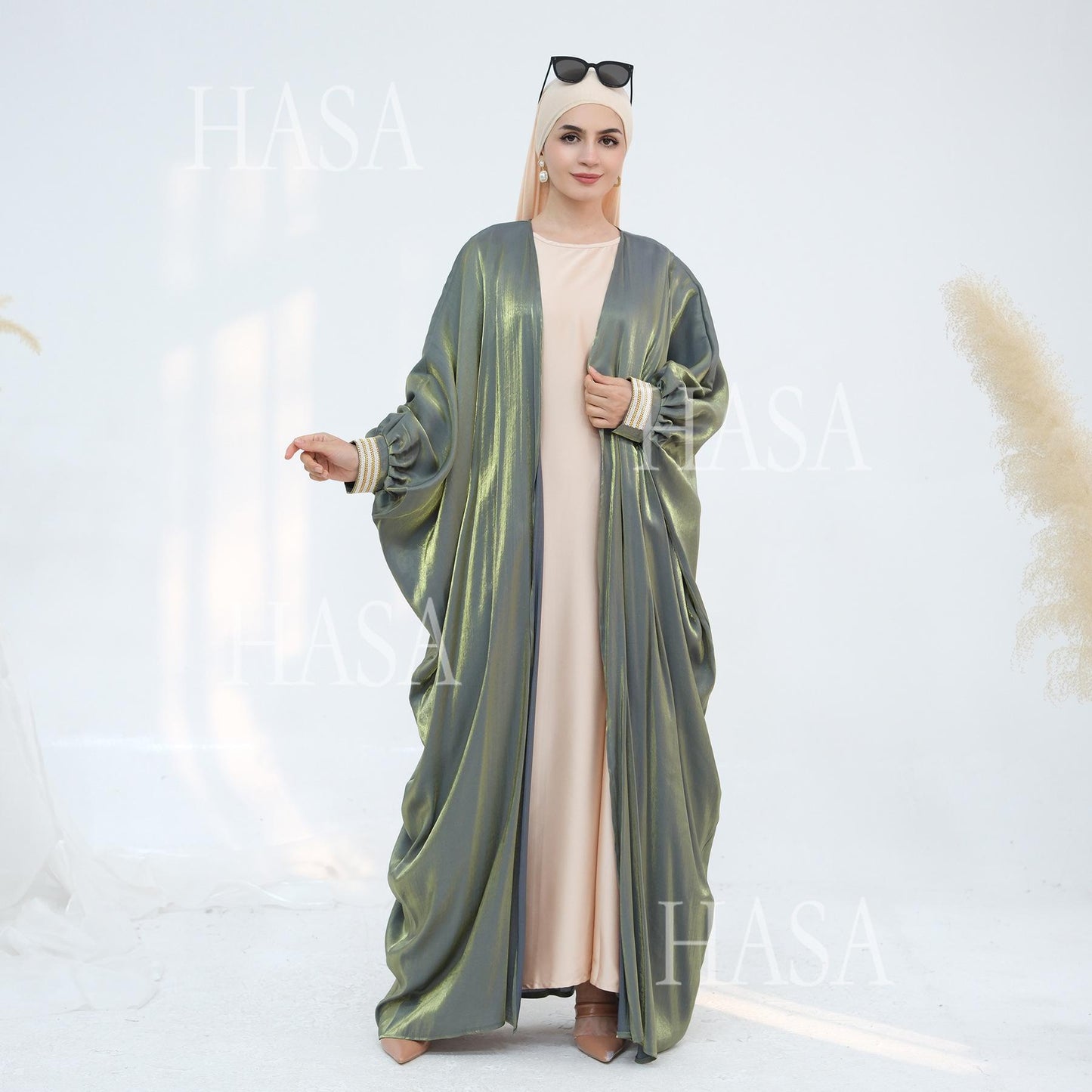 HS5873 Temperament Cardigan Long Coat Exquisite Trim To Create Elegant Style